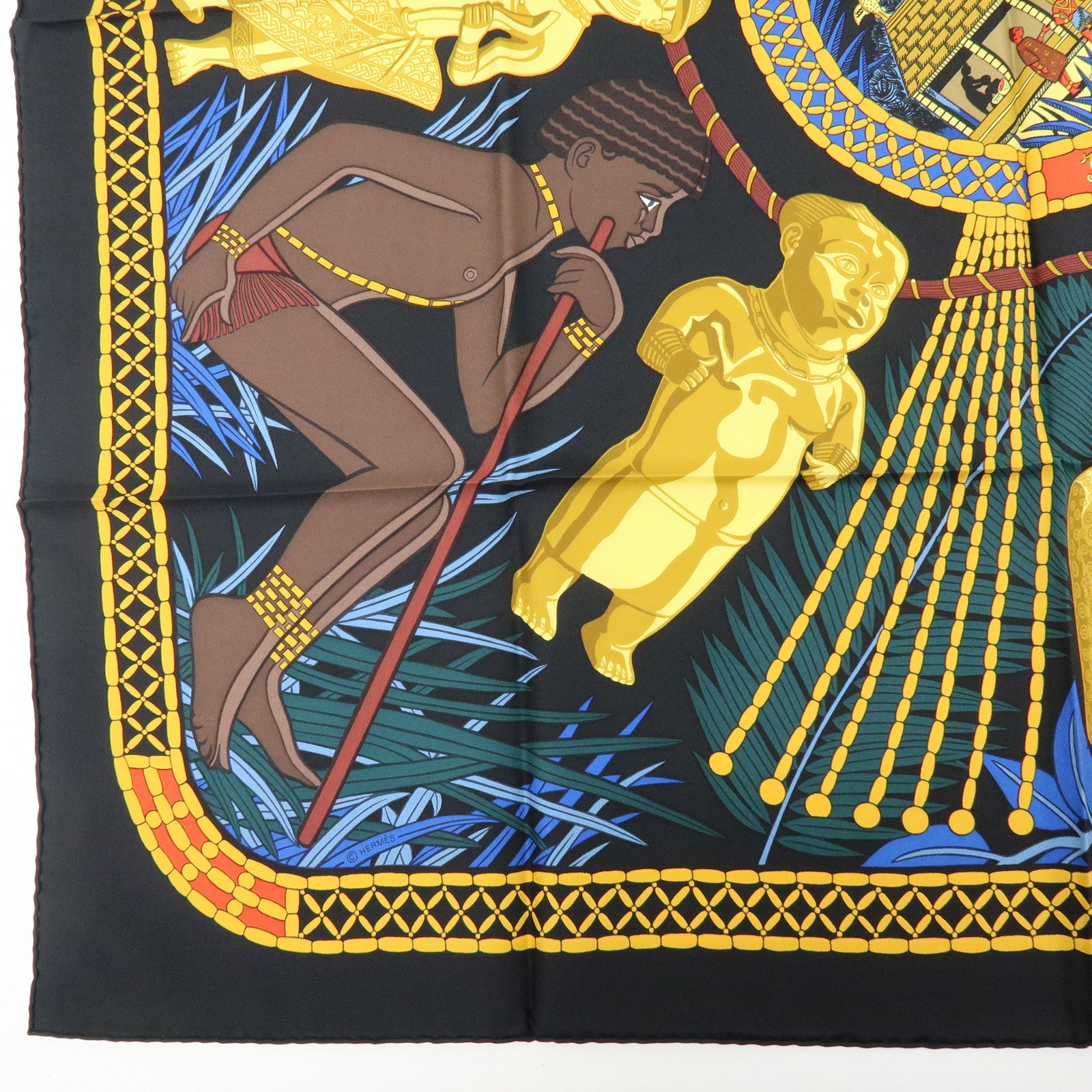 HERMES Carre 90 Silk 100% Scarf Tresor Royal Du Benin Black