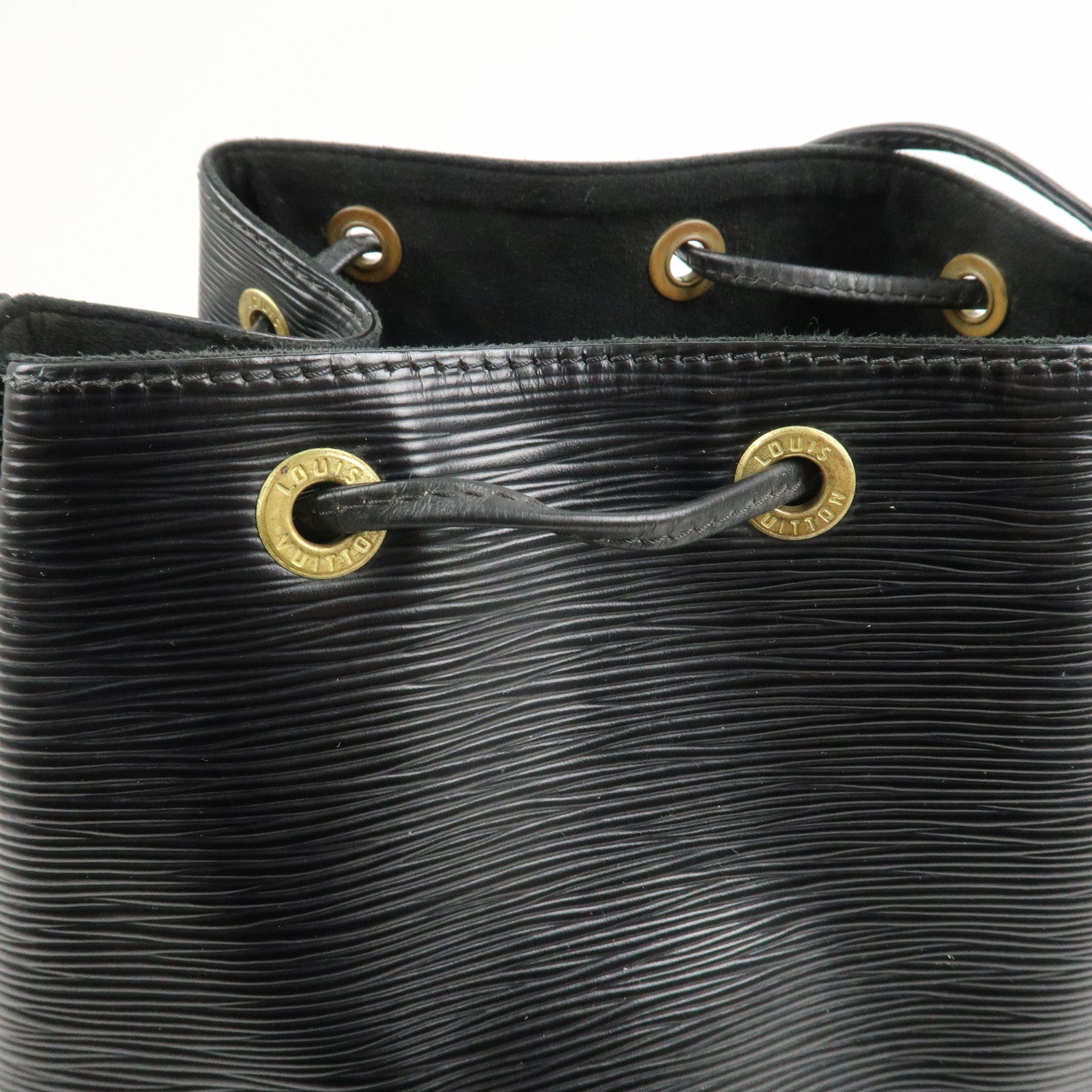 Louis Vuitton Epi Petit Noe Shoulder Bag Noir Black M44102