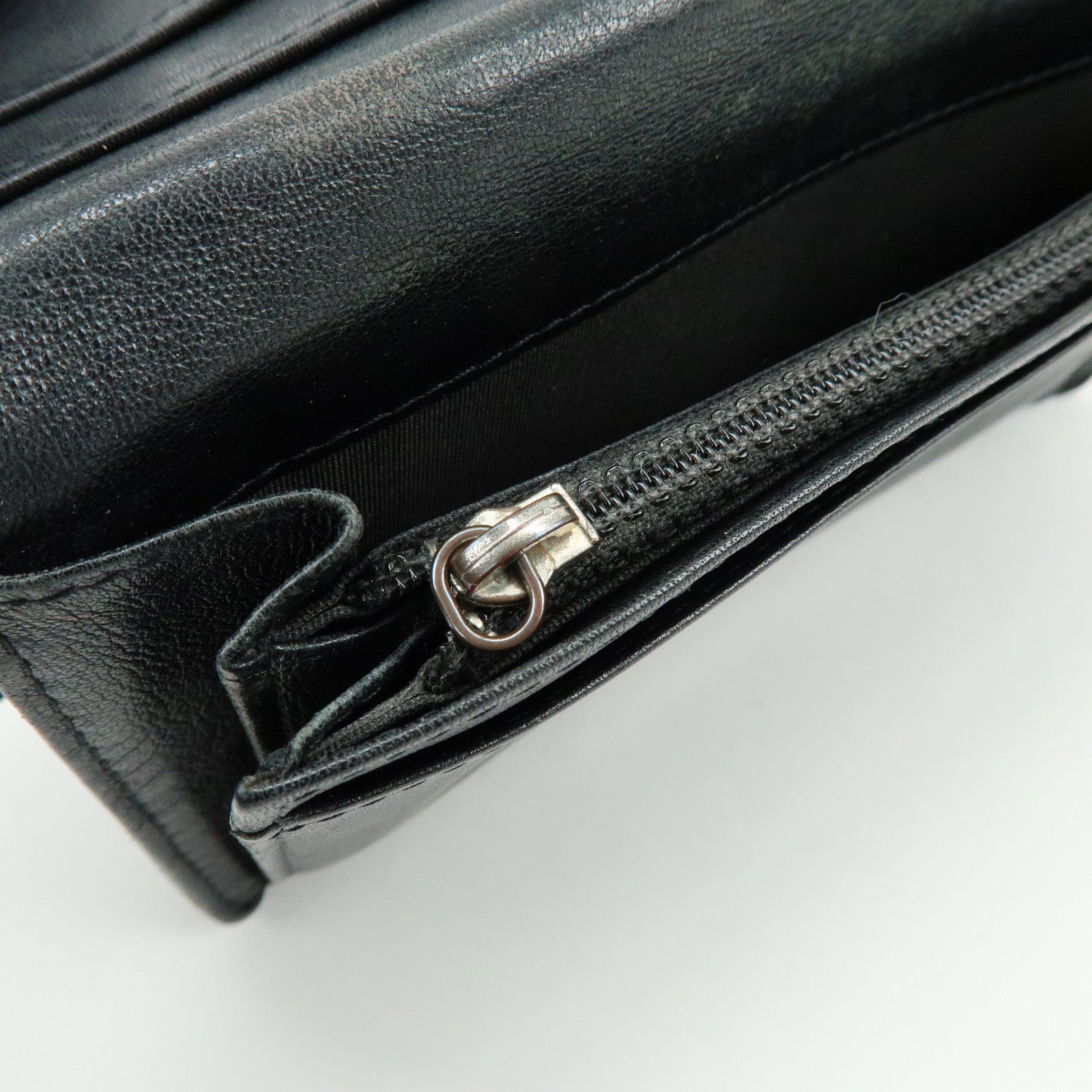 CHANEL COCO Mark Caviarskin Bi-fold Long Wallet Black A48651