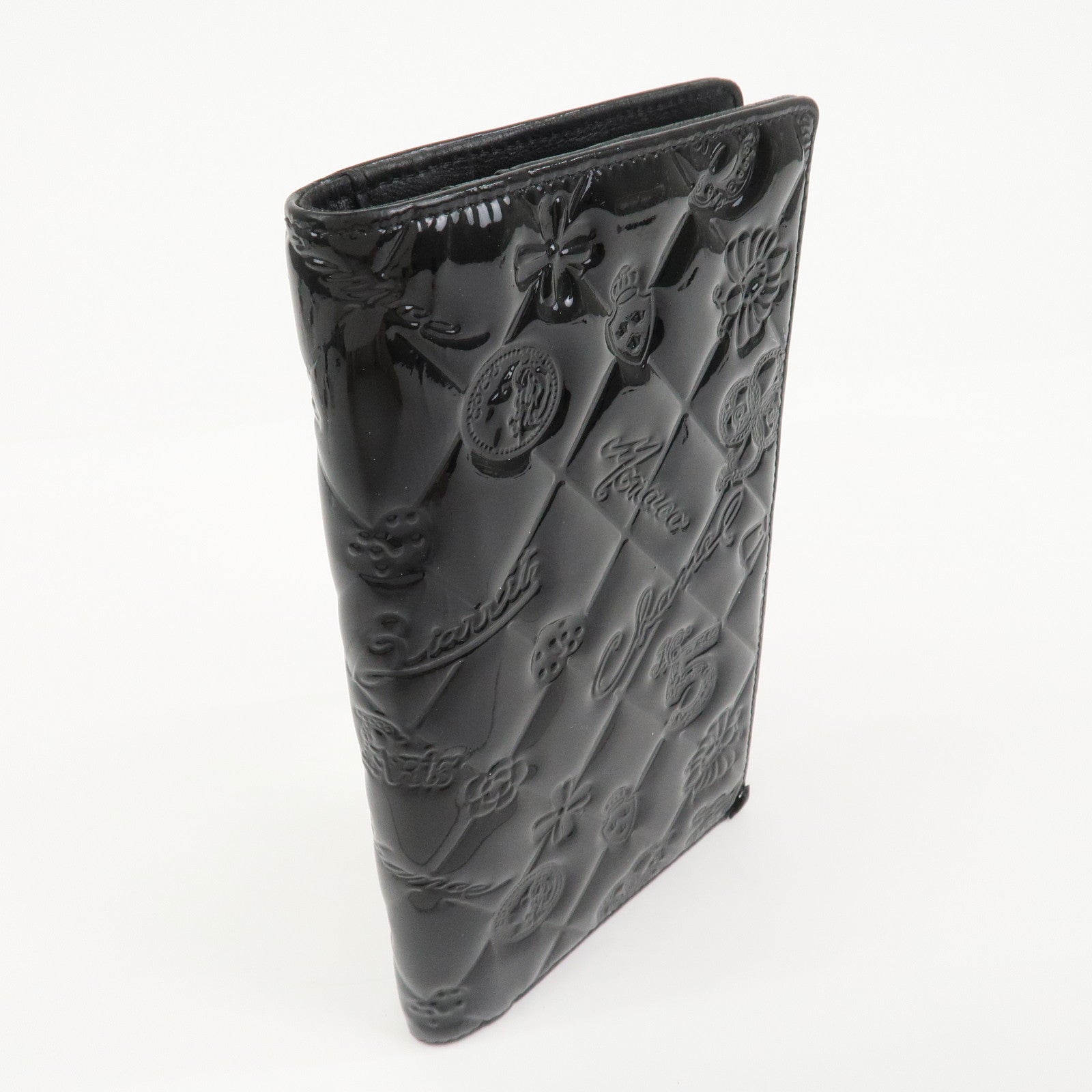 CHANEL Icon Line Patent Leather Bi-fold Long Wallet Black A37151