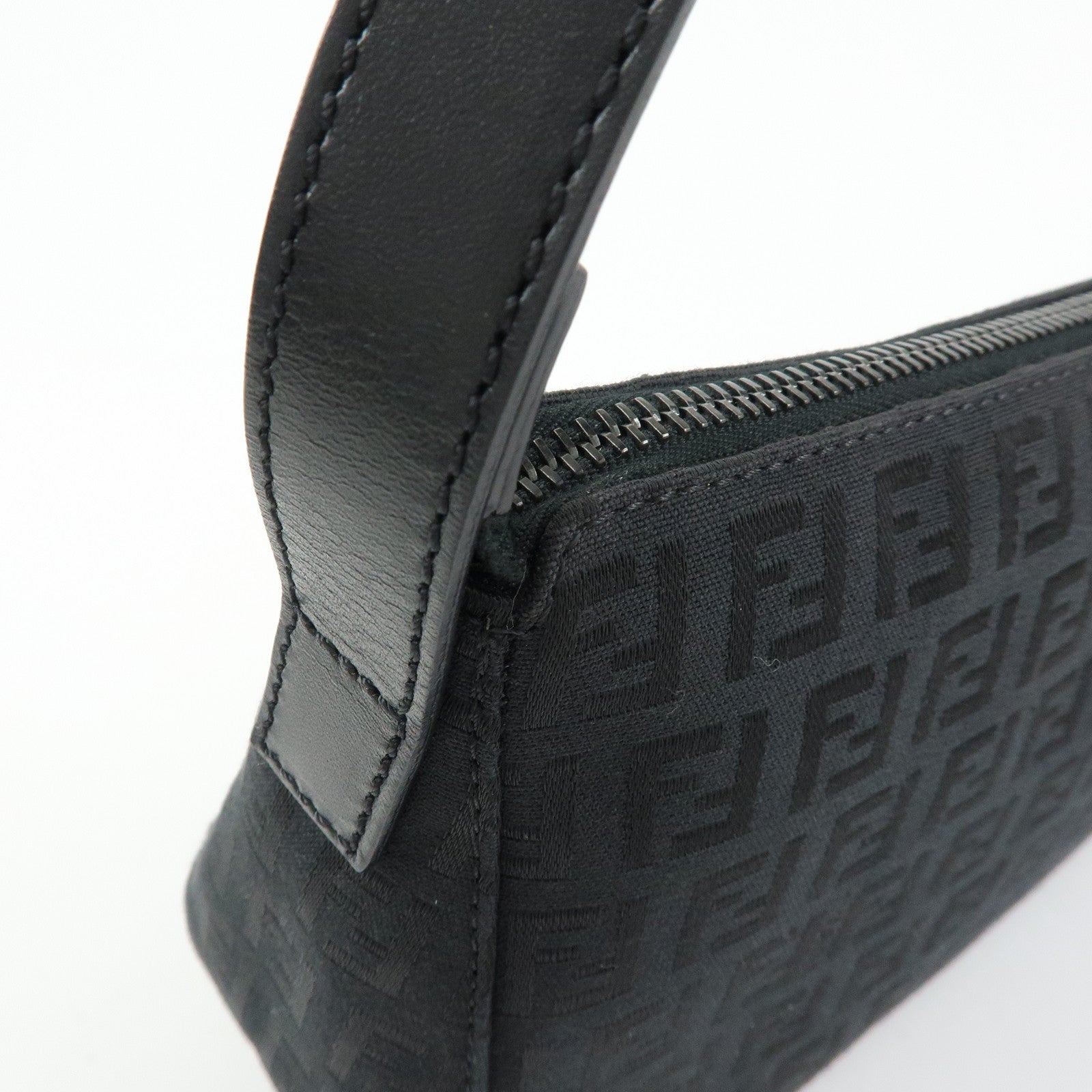 FENDI Zucchino Canvas Leather Shoulder Bag Hand Bag Black 8BR444