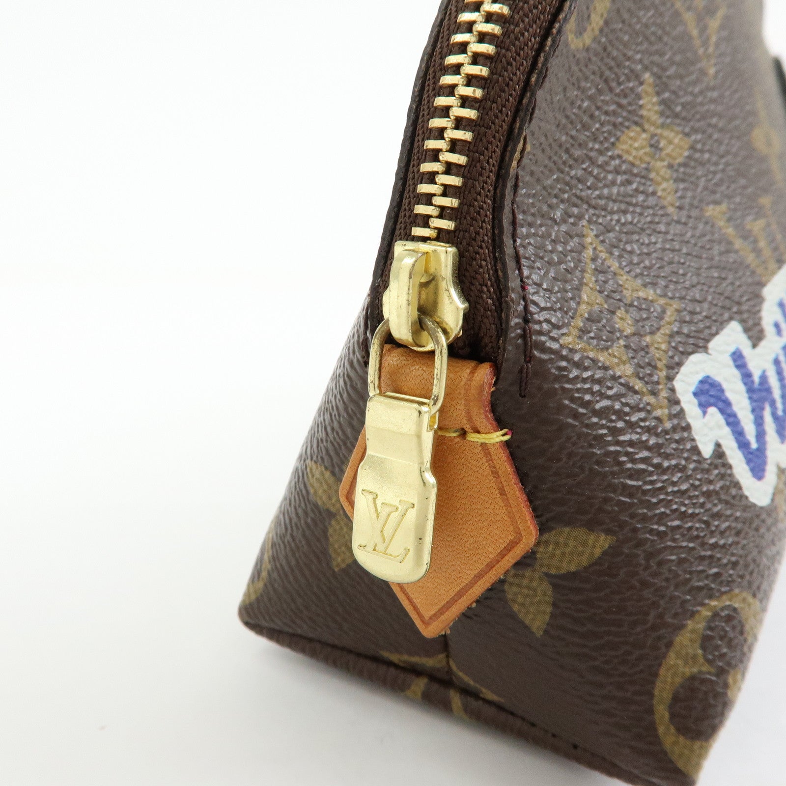 Louis Vuitton Monogram Patchies Pochette Cosmetic PM Pouch M43998
