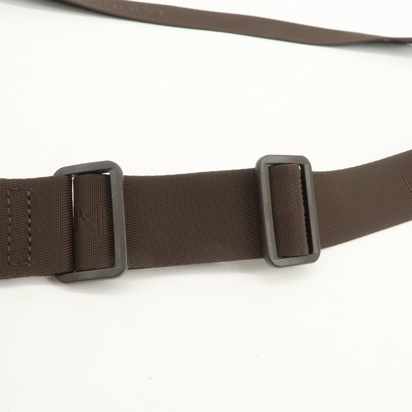 Louis Vuitton Damier Olaf PM Cross Body Shoulder Bag Brown N41442