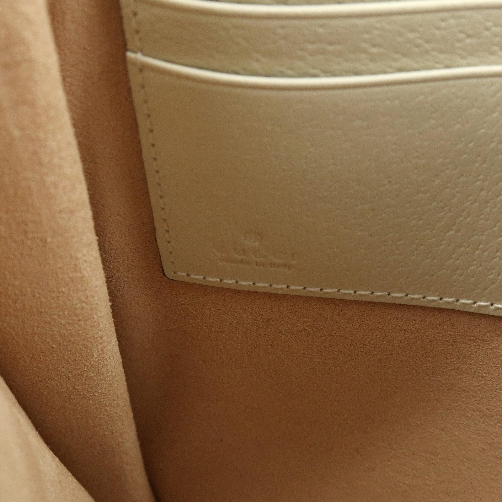 GUCCI Les Pommes Collection GG Supreme Leather Clutch Bag 664113