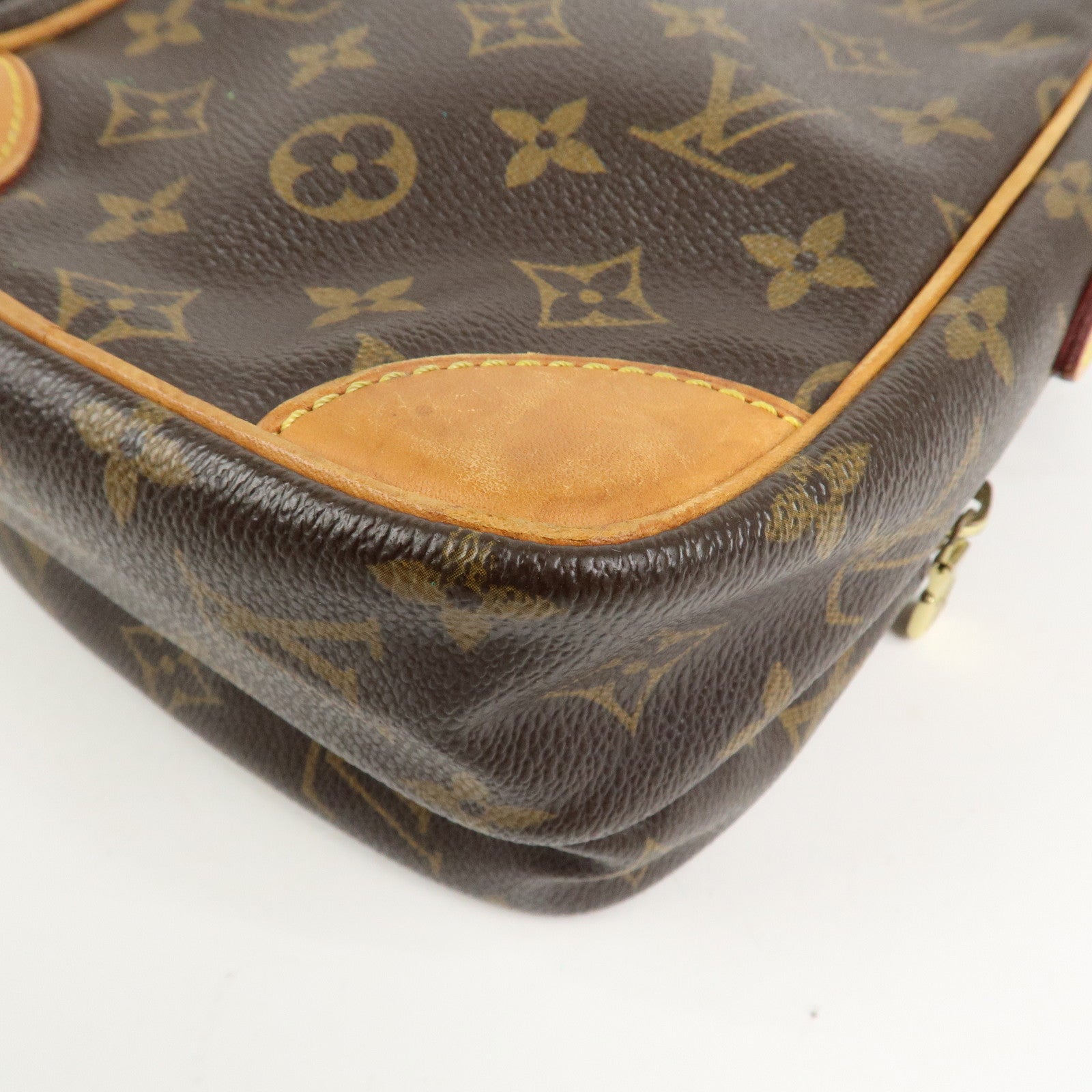 Louis Vuitton Monogram Amazone Shoulder Bag Brown M45236