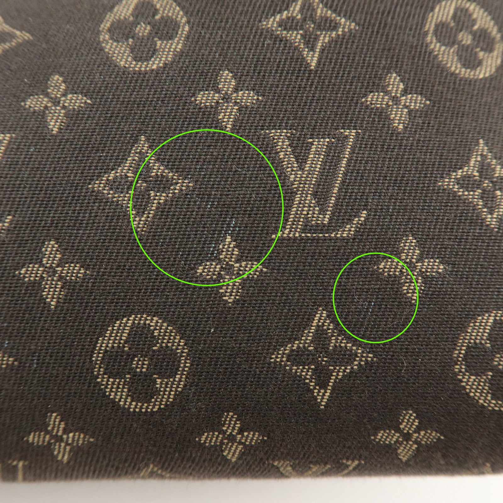 Louis Vuitton Monogram Idylle Pochette Cosmetic Pouch Fusain M40375