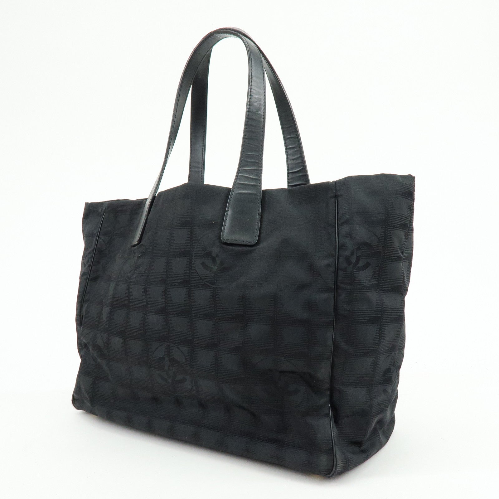 CHANEL New Travel Line Nylon Jacquard Leather Tote Bag A15991