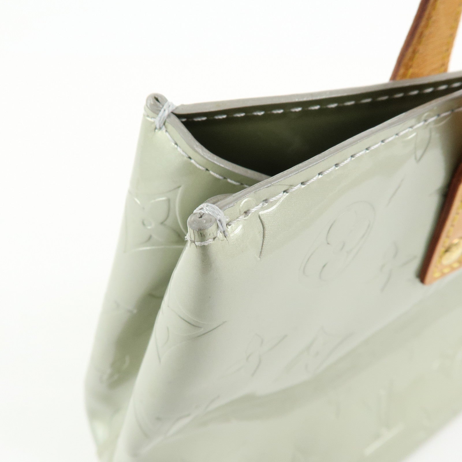 Louis Vuitton Monogram Vernis Reade PM Hand Bag Gris Gray M91145
