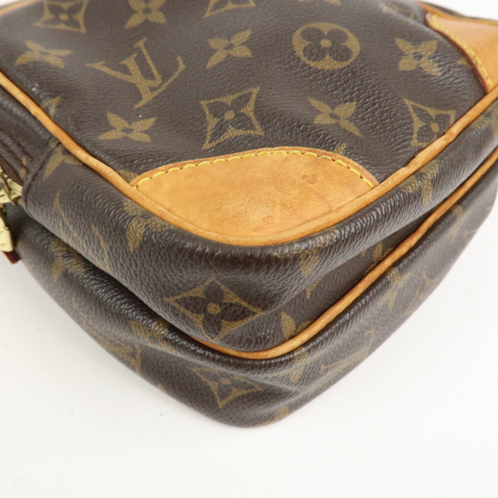 Louis Vuitton Monogram Amazone Shoulder Bag Brown M45236