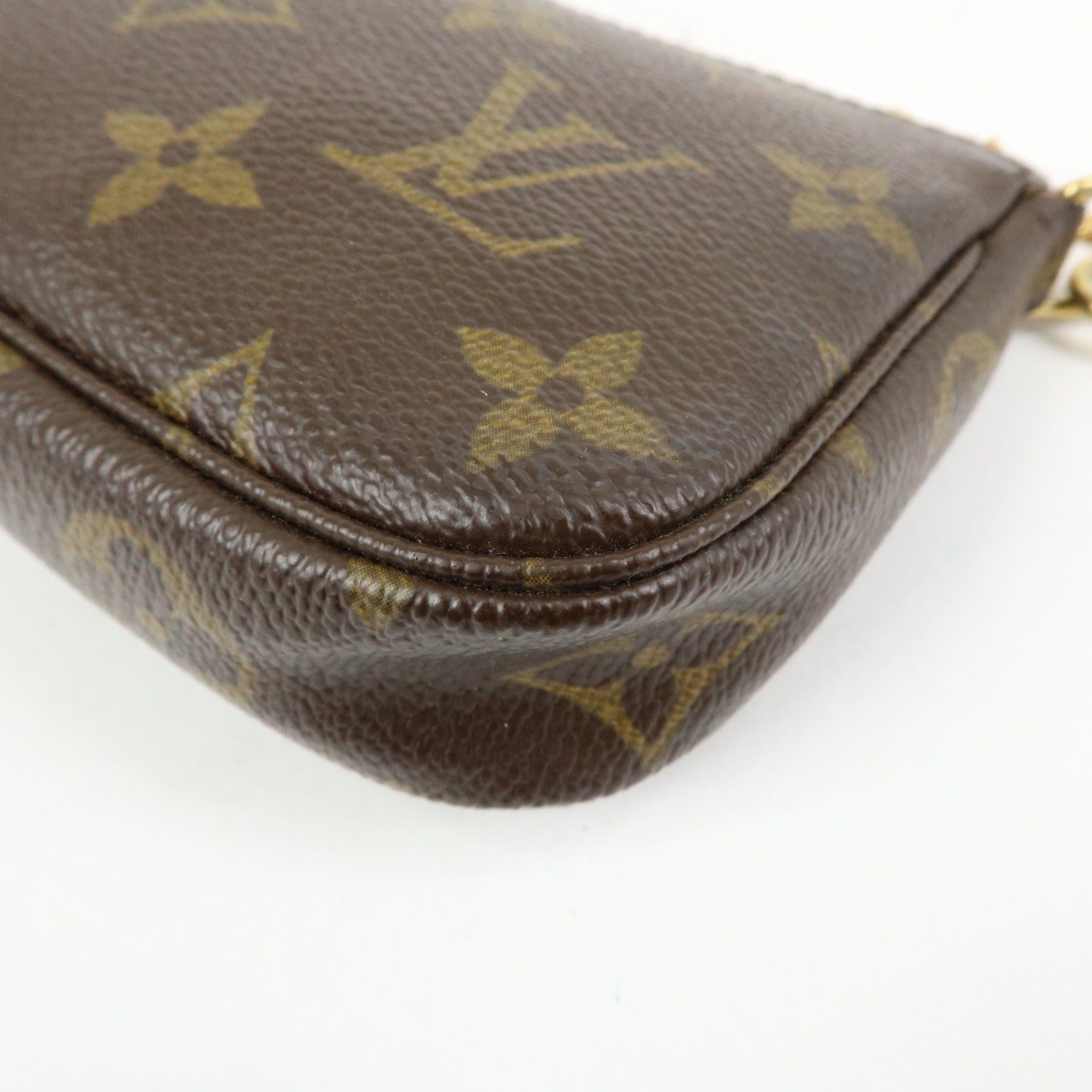 Louis Vuitton Monogram Mini Pochette Accessoires Hand Bag M58009