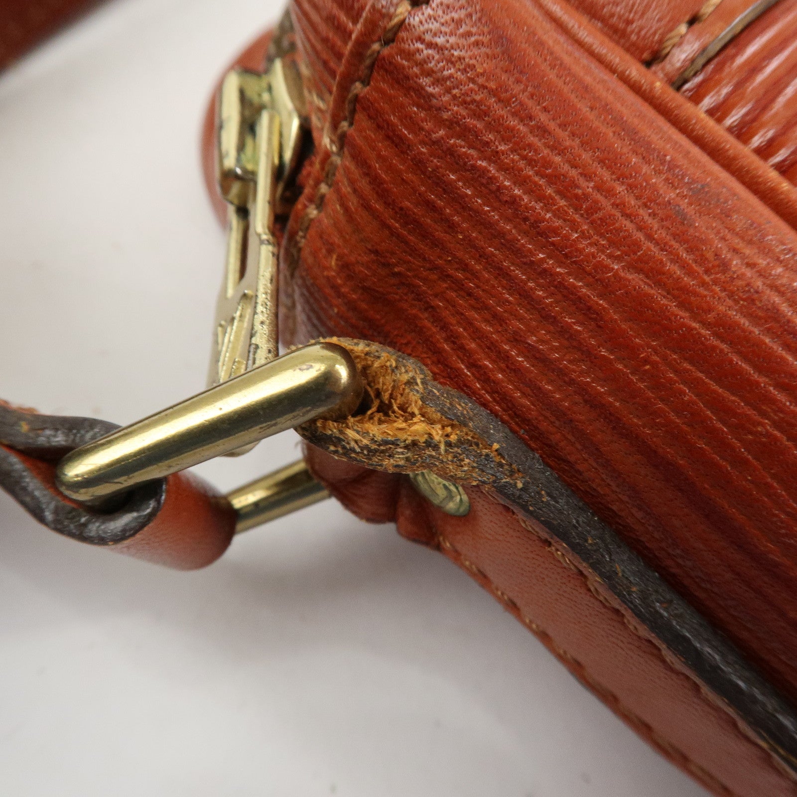 Louis Vuitton Epi Trocadero 24 Shoulder Bag Kenya Brown M52313