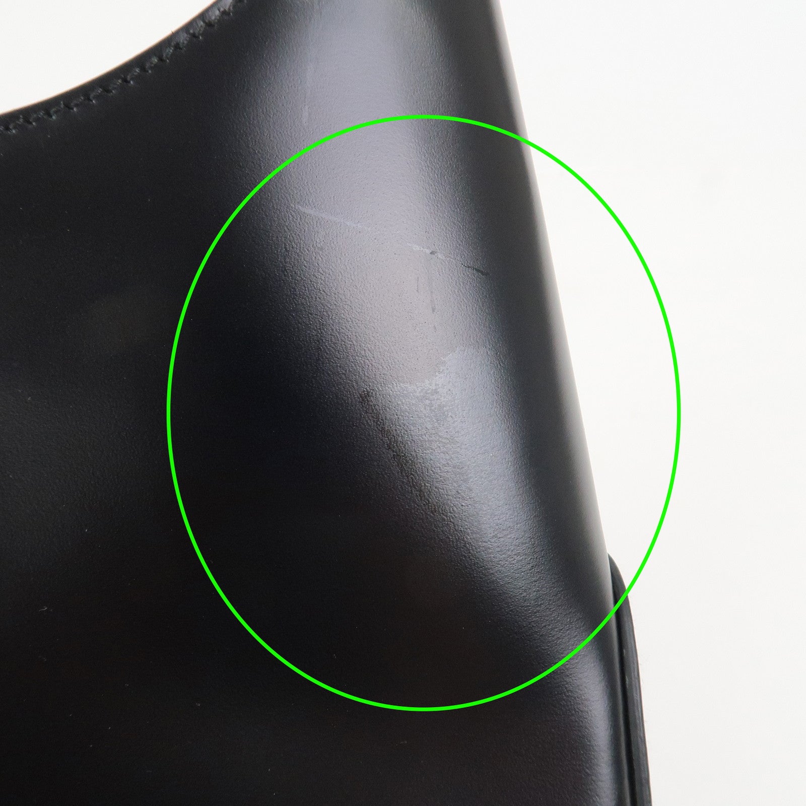 Ferragamo Gancini Logo Leather Shoulder Bag Hand Bag Black