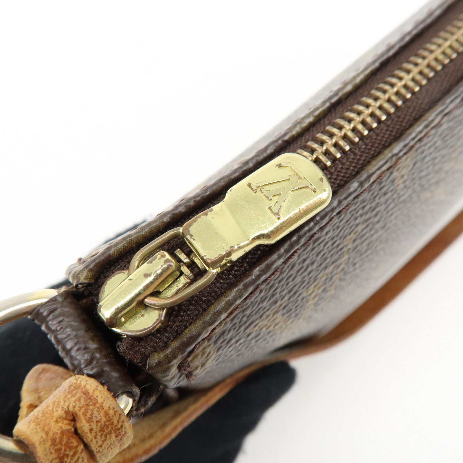 Louis Vuitton Monogram Pochette Accessoires Pouch Hand Bag M51980