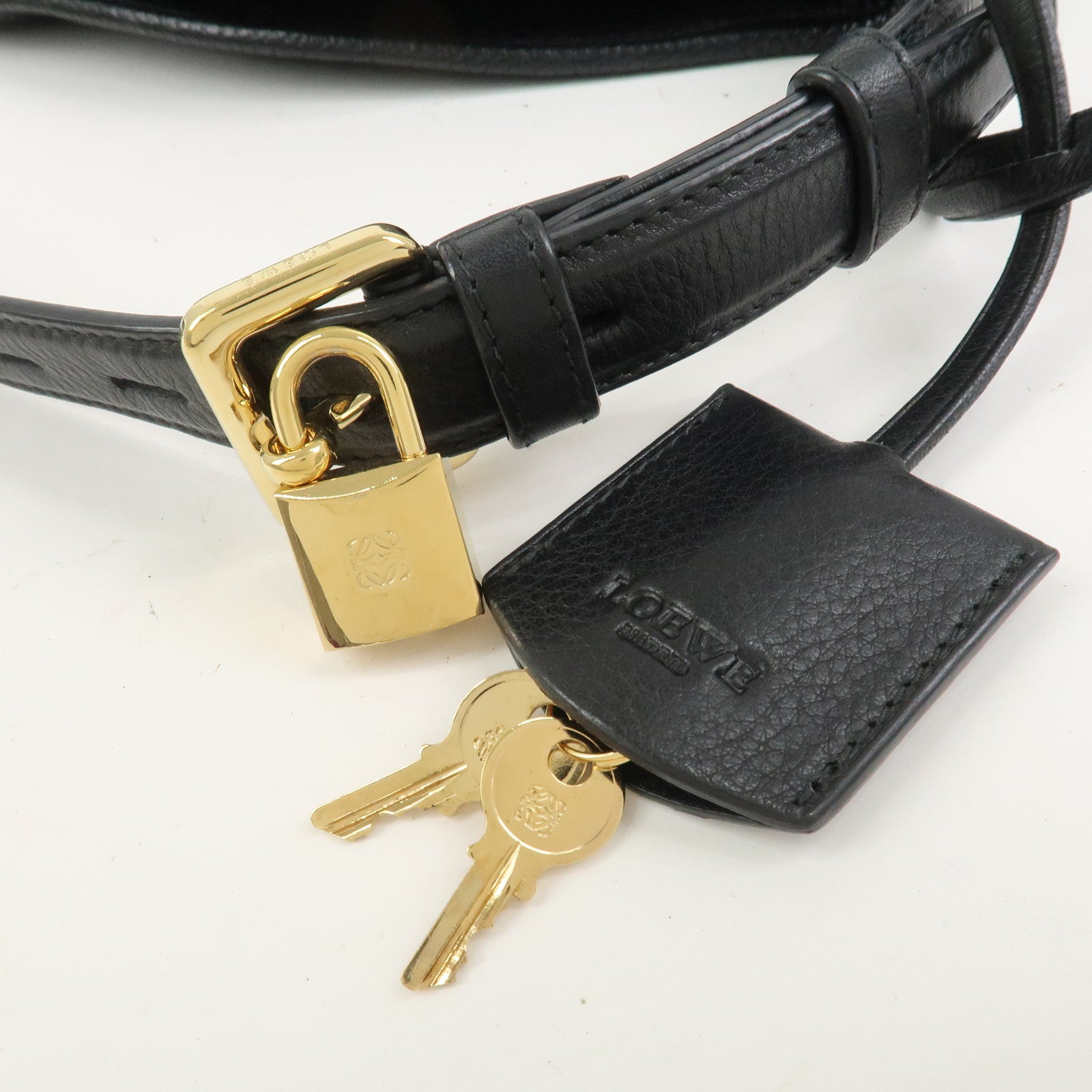 LOEWE Heritage Calf Leather Shoulder Bag Crossbody Bag Black