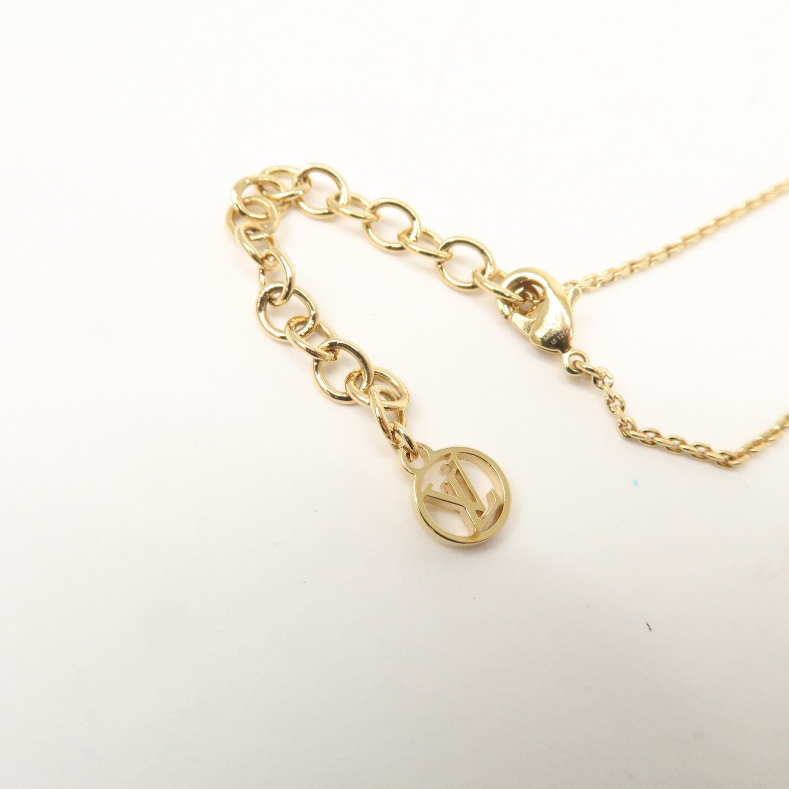 Louis Vuitton Petit Louis Metal Necklace LV Charm Gold M00368