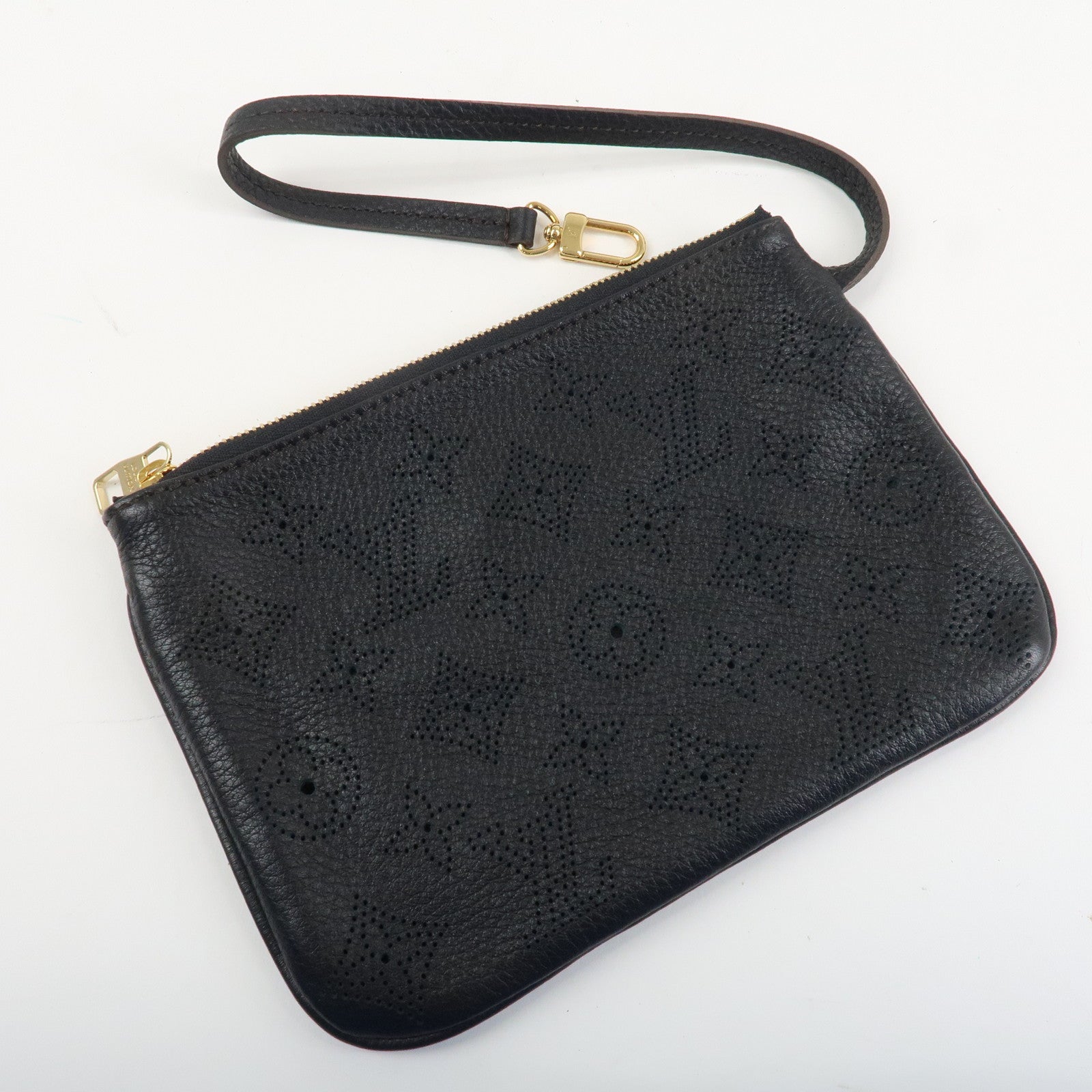 Louis Vuitton Monogram Mahina Selene PM Shoulder Bag Noir M94035