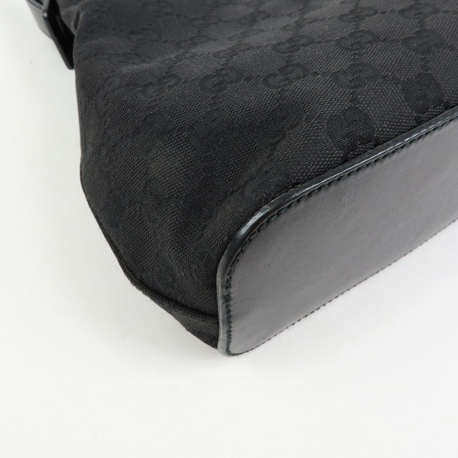 GUCCI GG Canvas Leather Shoulder Bag Hand Bag Black 107752