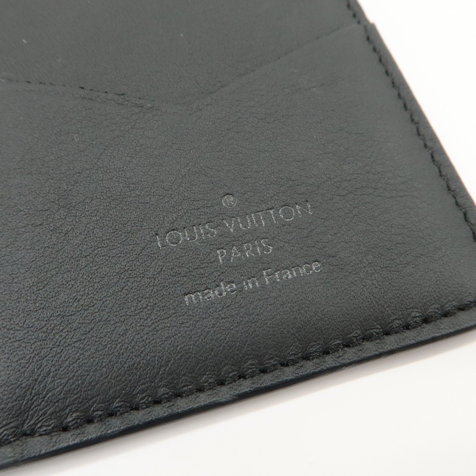 Louis Vuitton Monogram Shadow Leather Card Case Organizer Noir M62899