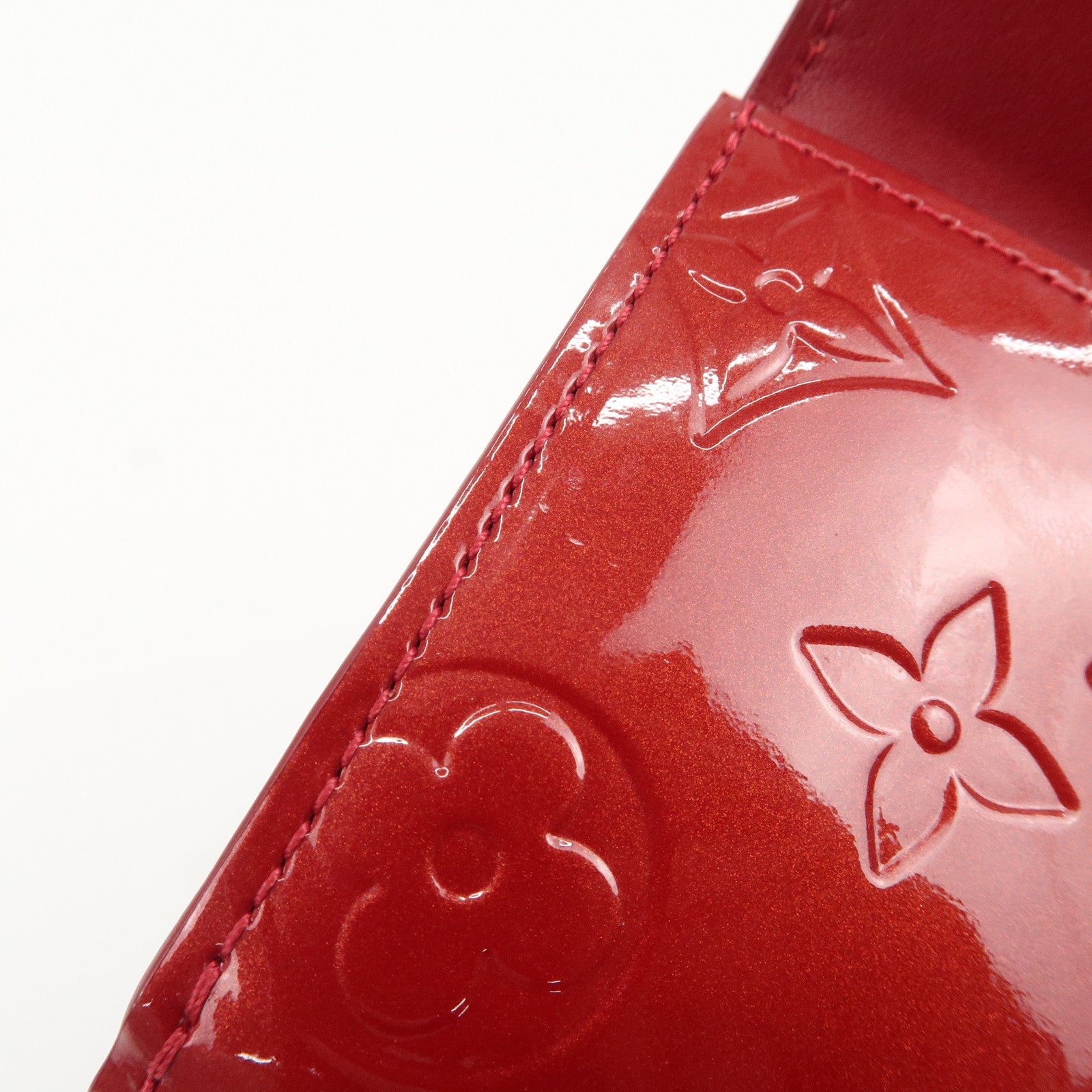 Louis Vuitton Monogram Vernis Ludlow Coin Case Pomme d'Amour M91978