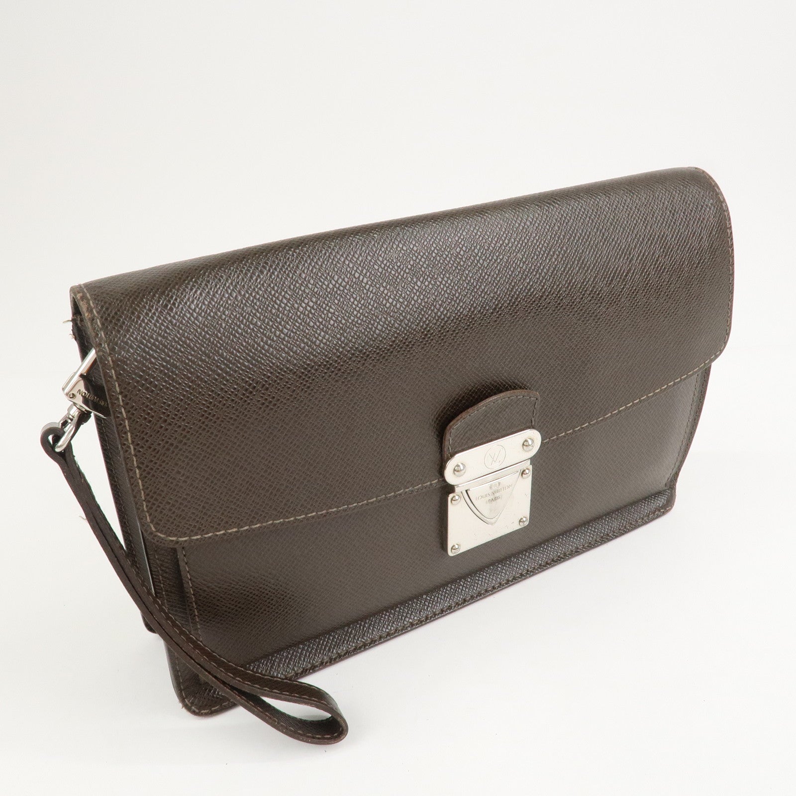 Louis Vuitton Taiga Veraiya Clutch Bag Hand Bag Grizzly M32598