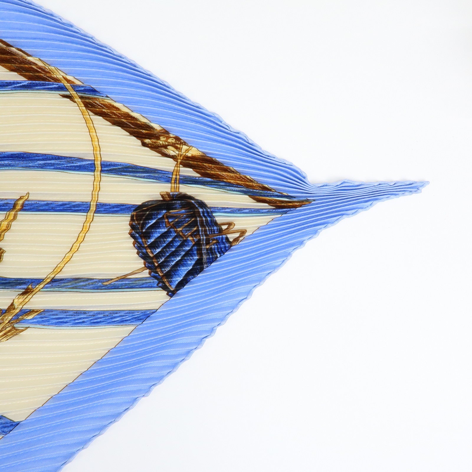 HERMES Pleated Carre 90 Silk 100% Scarf Jardin Creole Light Blue