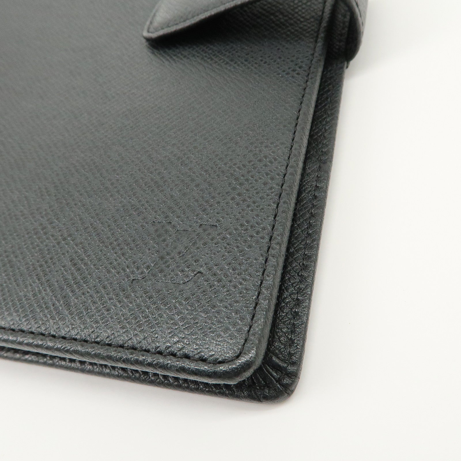 Louis Vuitton Taiga Agenda GM Planner Cover Ardoise R20232