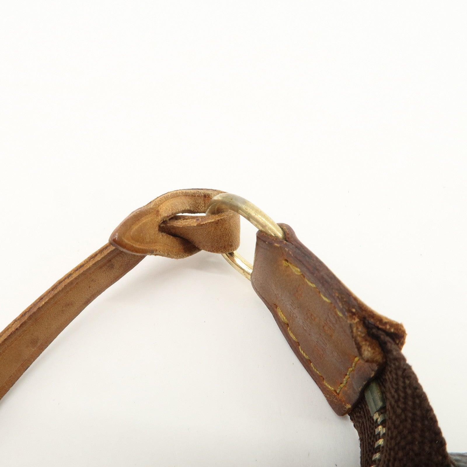 Louis Vuitton Monogram Graffiti Pochette Accessoires M92192
