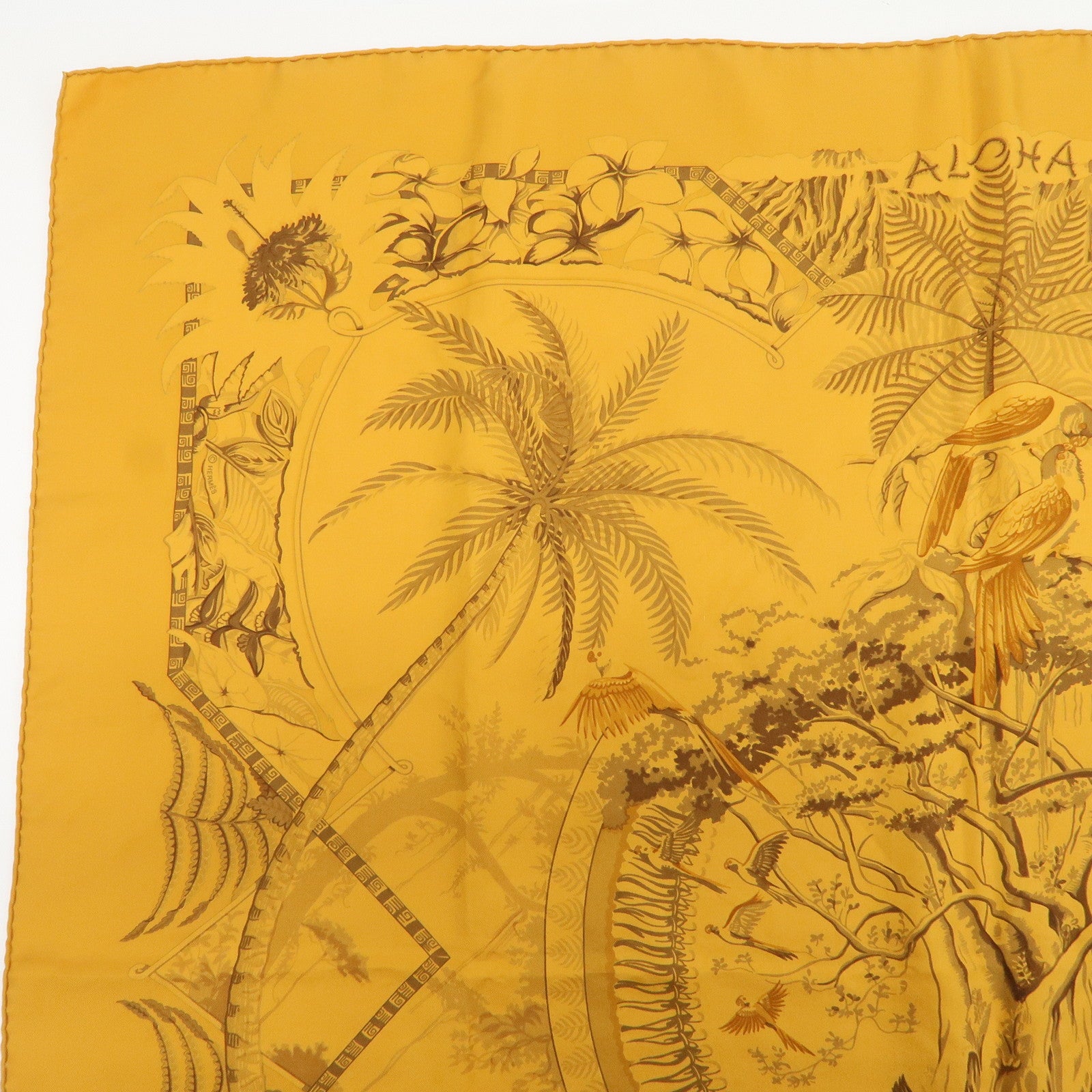 HERMES Carre 90 Silk 100% Aloha Hawaiian Print Scarf Orange