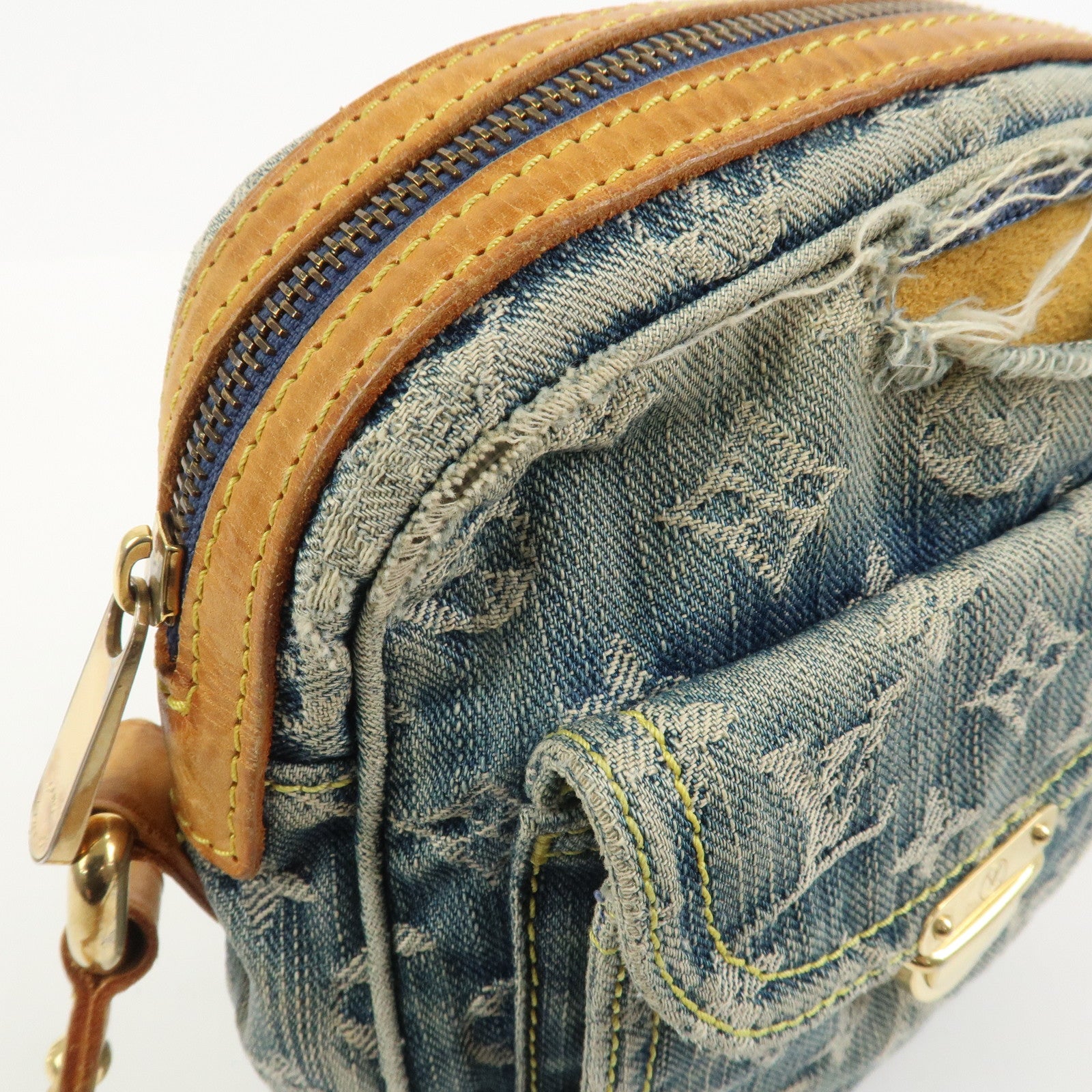 Louis Vuitton Monogram Denim Camera Bag Shoulder Bag Blue M95348