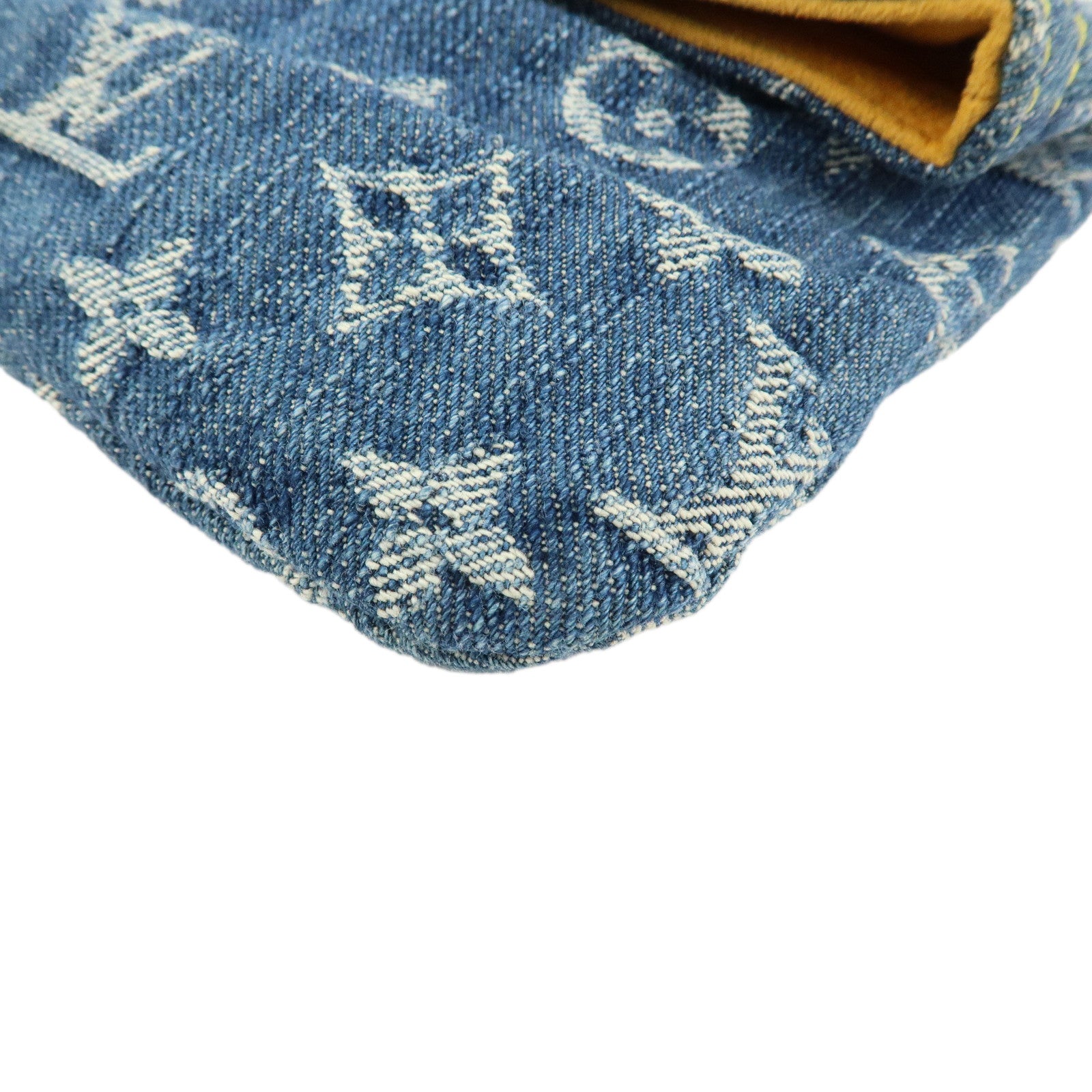 Louis Vuitton Monogram Denim Pochette Plat Pouch Clutch Bag M95007