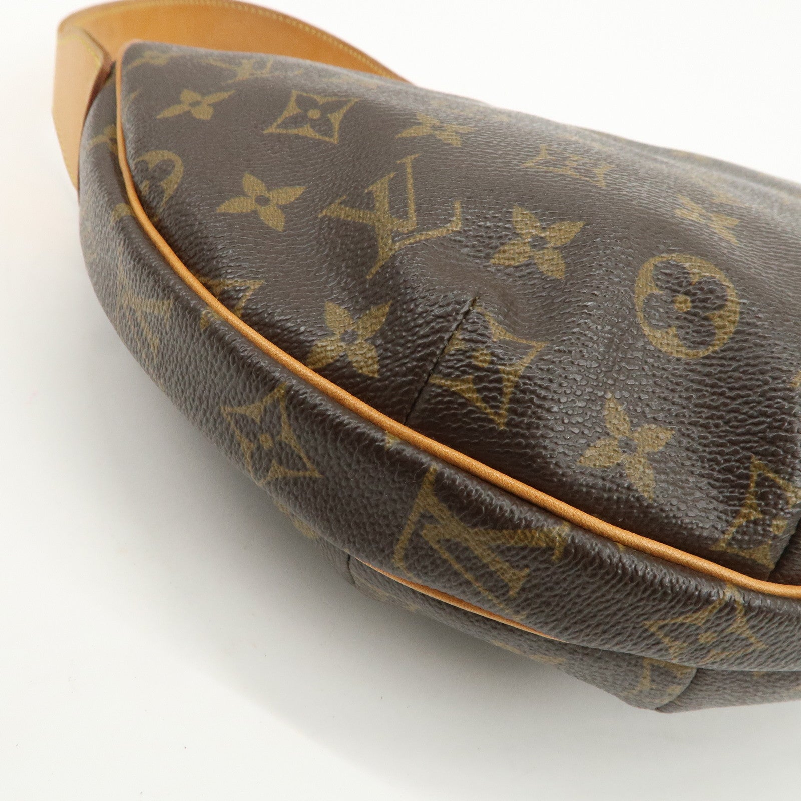 Louis Vuitton Monogram Croissant MM Shoulder Bag Brown M51512