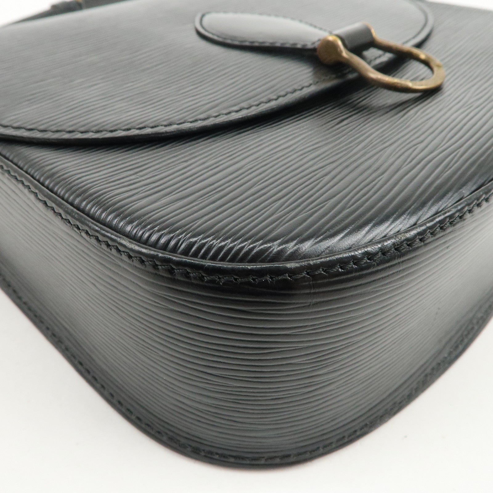 Louis Vuitton Epi Saint Cloud Shoulder Bag Black Noir M52192