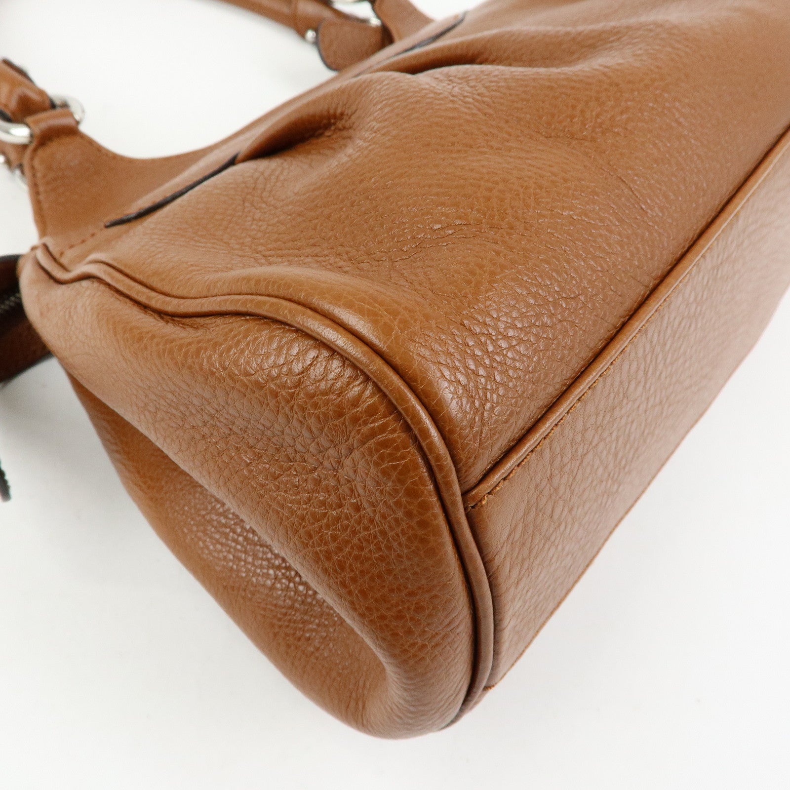 Ferragamo Gancini Leather Pleated Shoulder Bag Hand Bag Brown