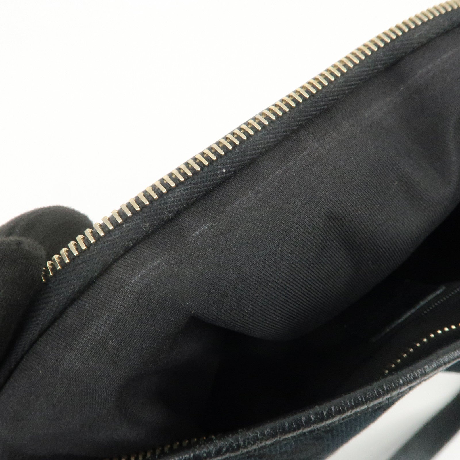GUCCI Abbey GG Canvas Leather Shoulder Bag Crossbody Bag 131326