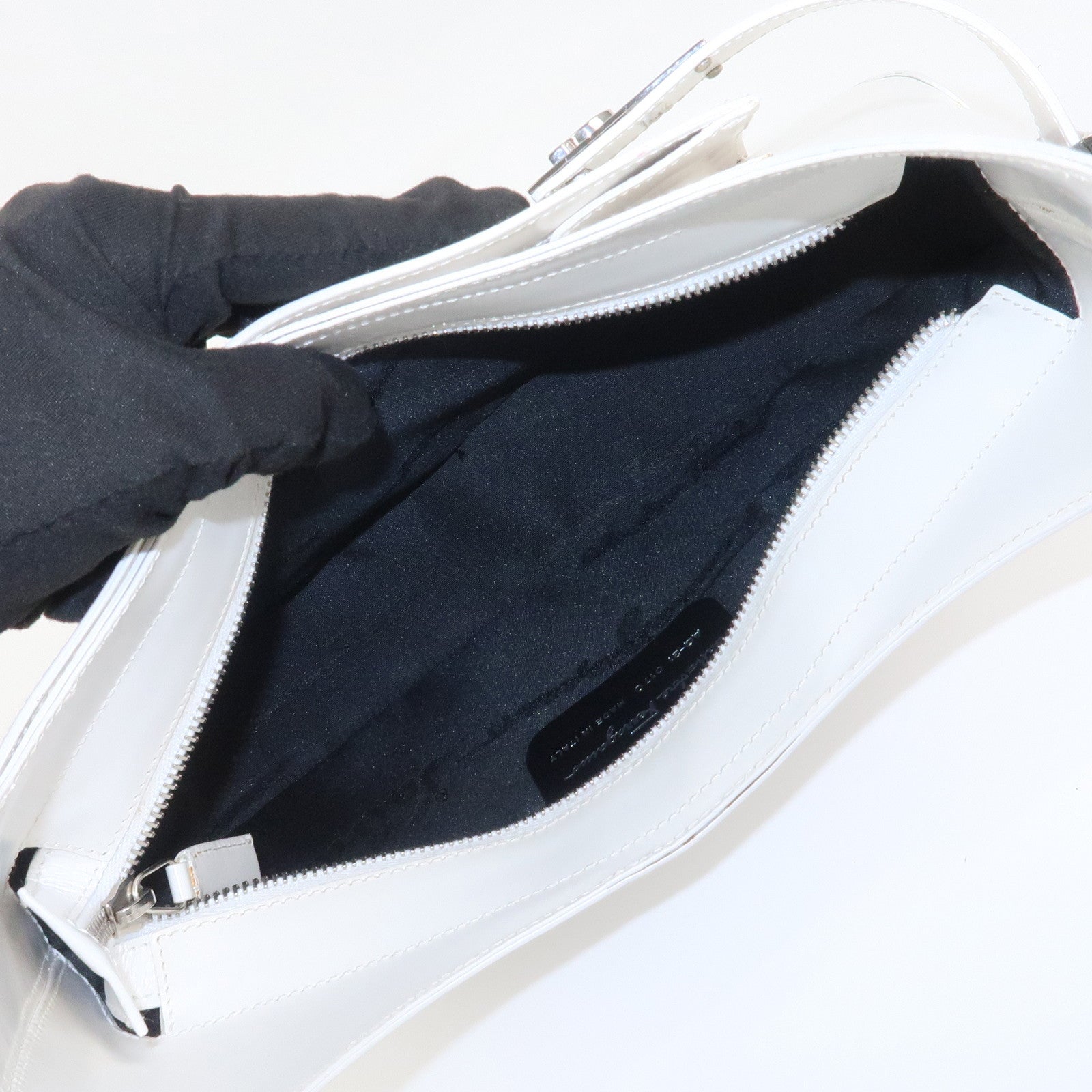 Ferragamo Gancini Leather Shoulder Bag Hand Bag White Silver
