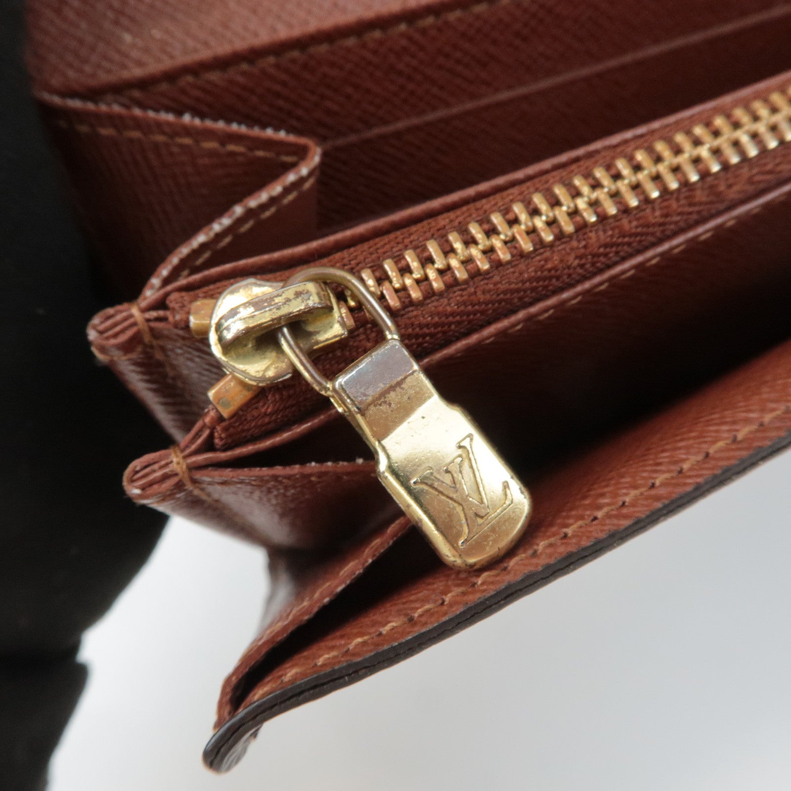 Louis Vuitton Monogram Portefeuille Sarah Long Wallet M61734