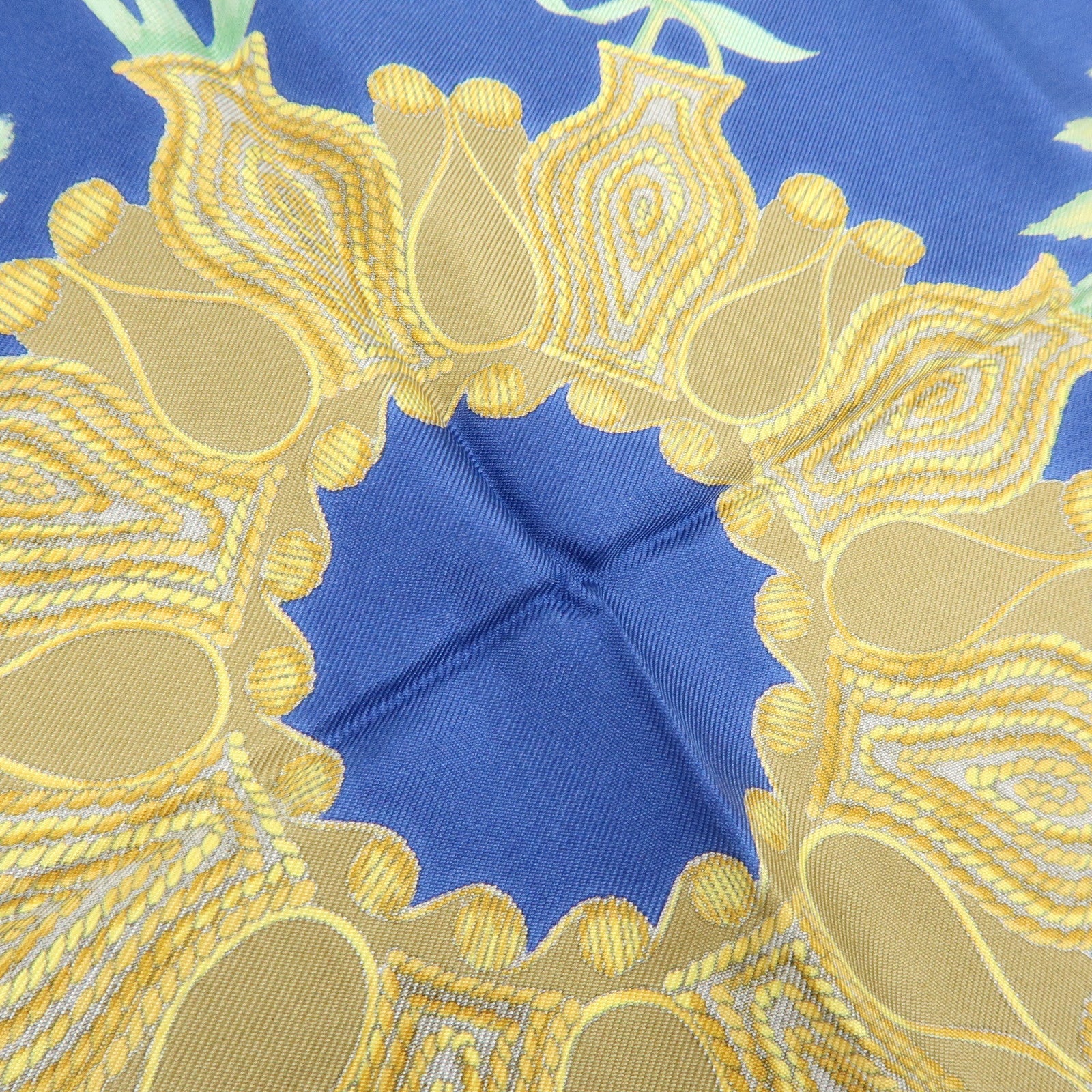 HERMES Carre 90 Silk 100% Scarf ARABESQUES Arabic Print Navy Red