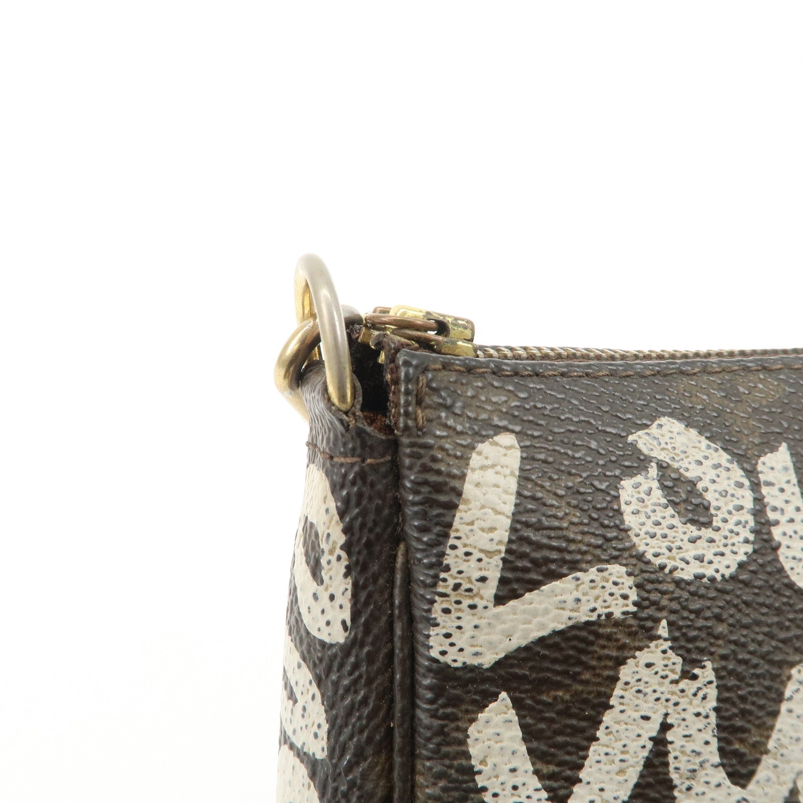 Louis Vuitton Monogram Graffiti Pochette Accessoires M92192