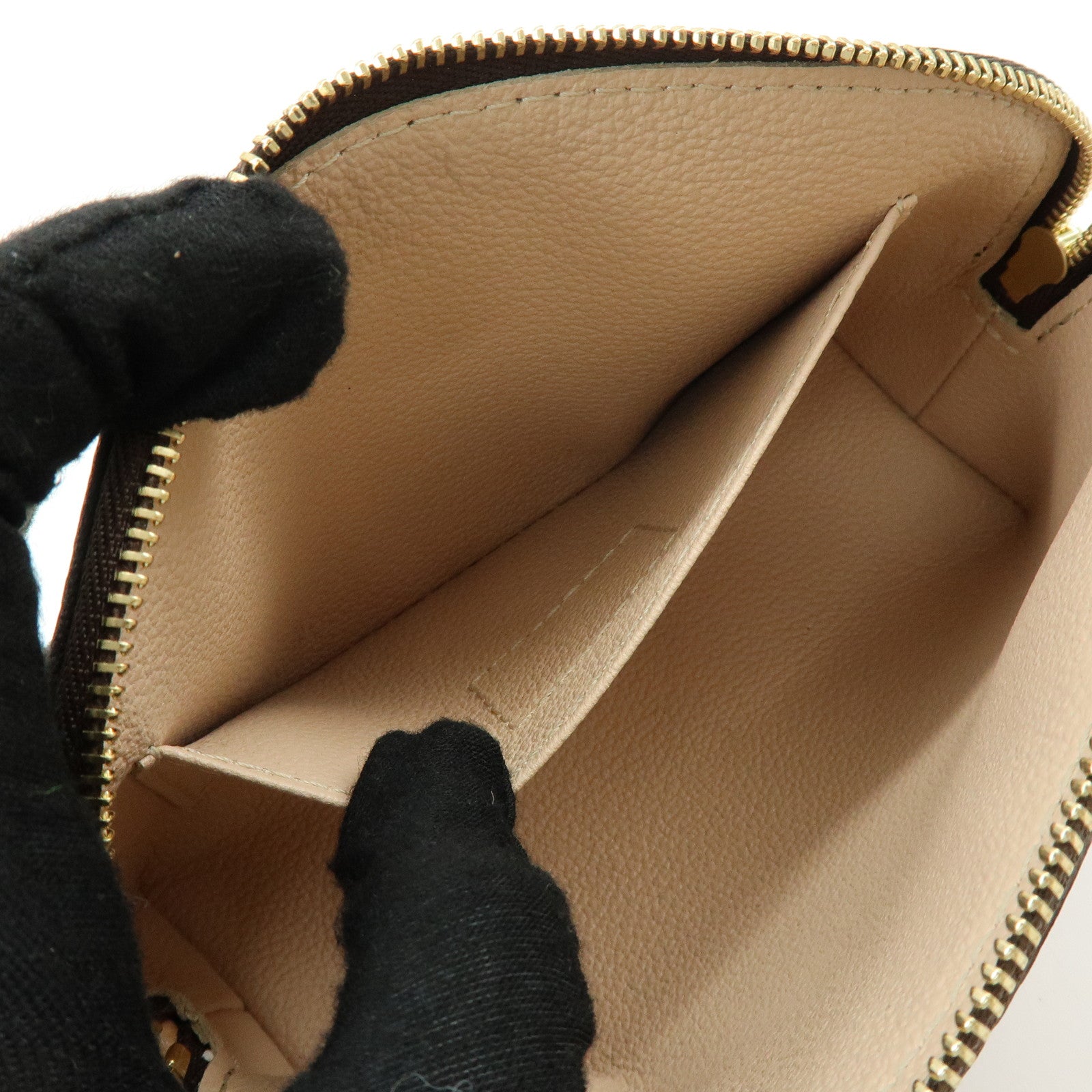 Louis Vuitton Monogram Summer Trunk Collection Pochette Cosmetic
