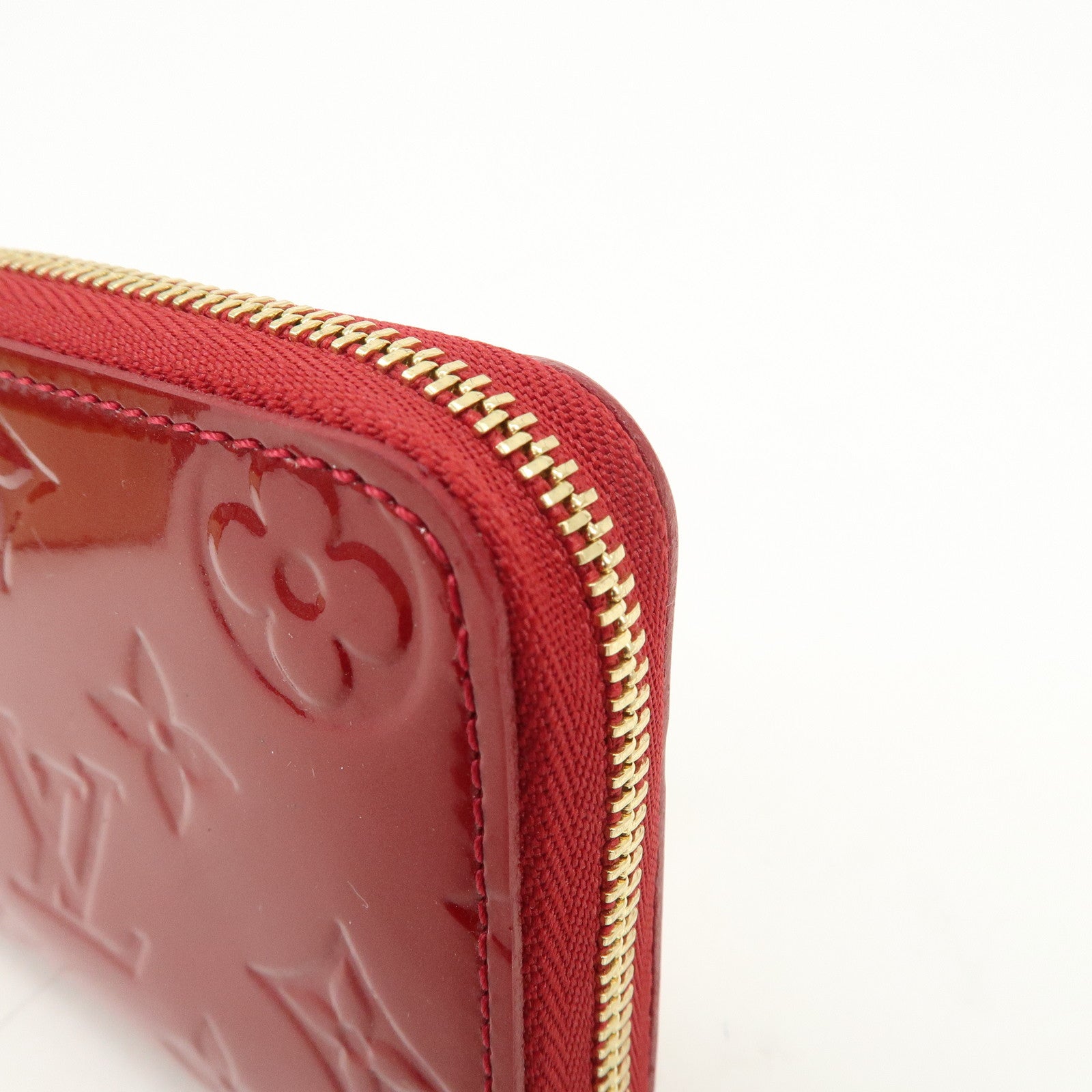 Louis Vuitton Monogram Vernis Zippy Coin Purse Pomme d'Amour M93608