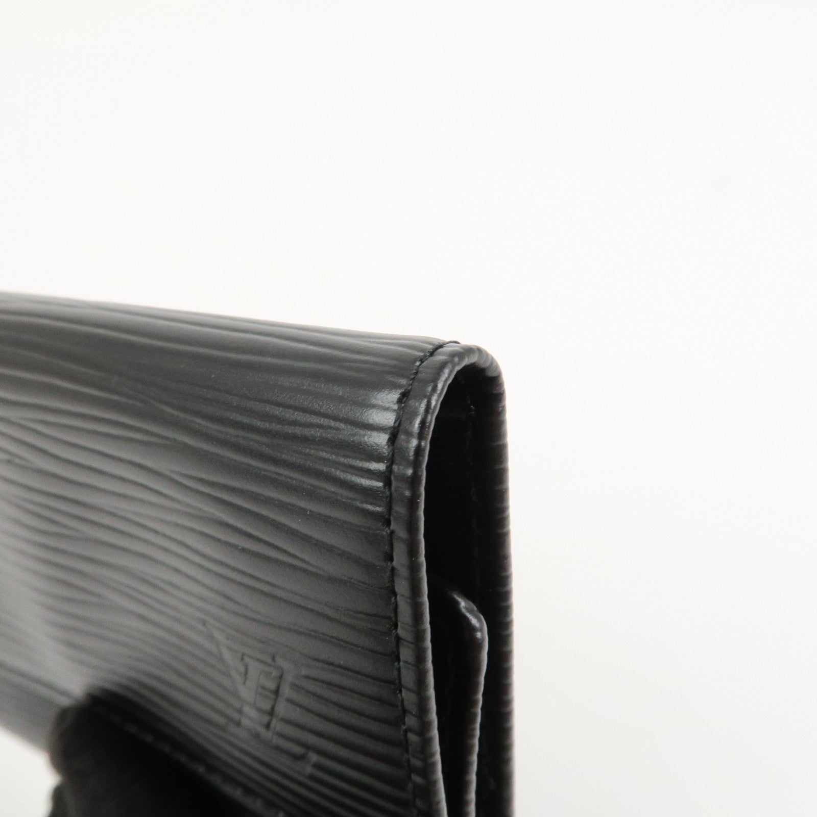 Louis Vuitton Epi Multiclés 6 Key Case Key Holder Noir Black M63812