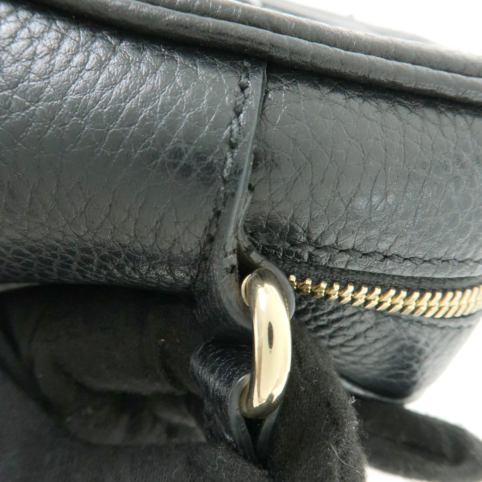 GUCCI SOHO Leather Small Disco Shoulder Crossbody Bag Black 722319