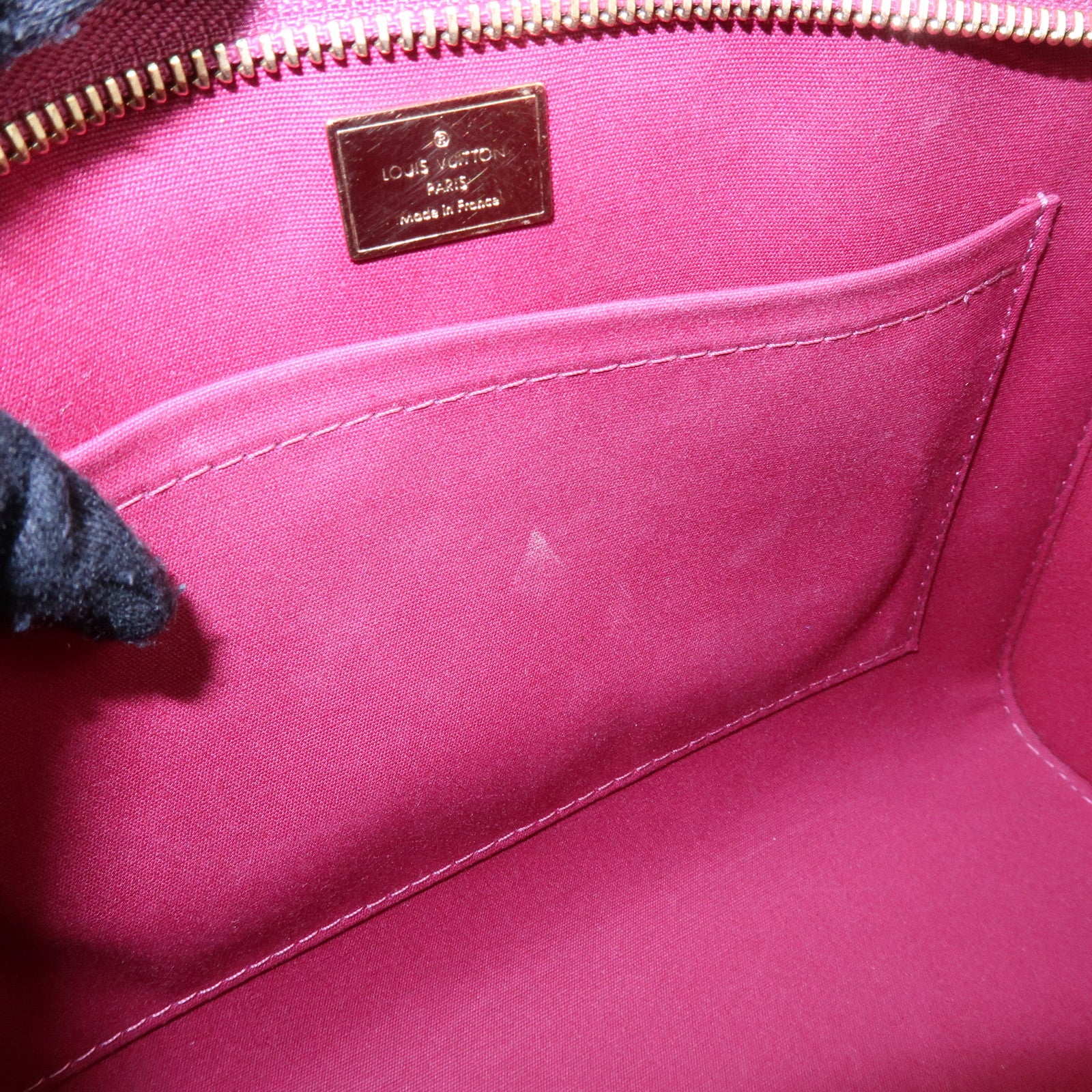 Louis Vuitton Monogram Vernis Leather Brea PM 2Way Bag M50810