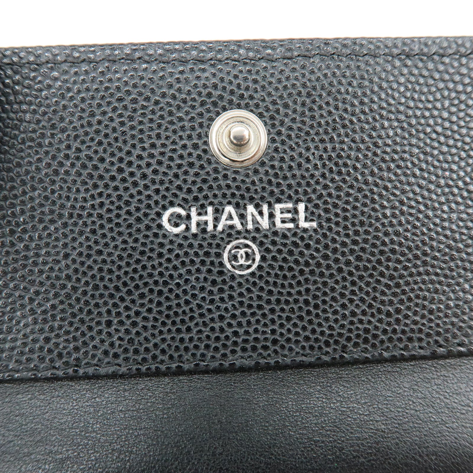 CHANEL Boy CHANEL Cavairskin Flap Compact Wallet Black A80734