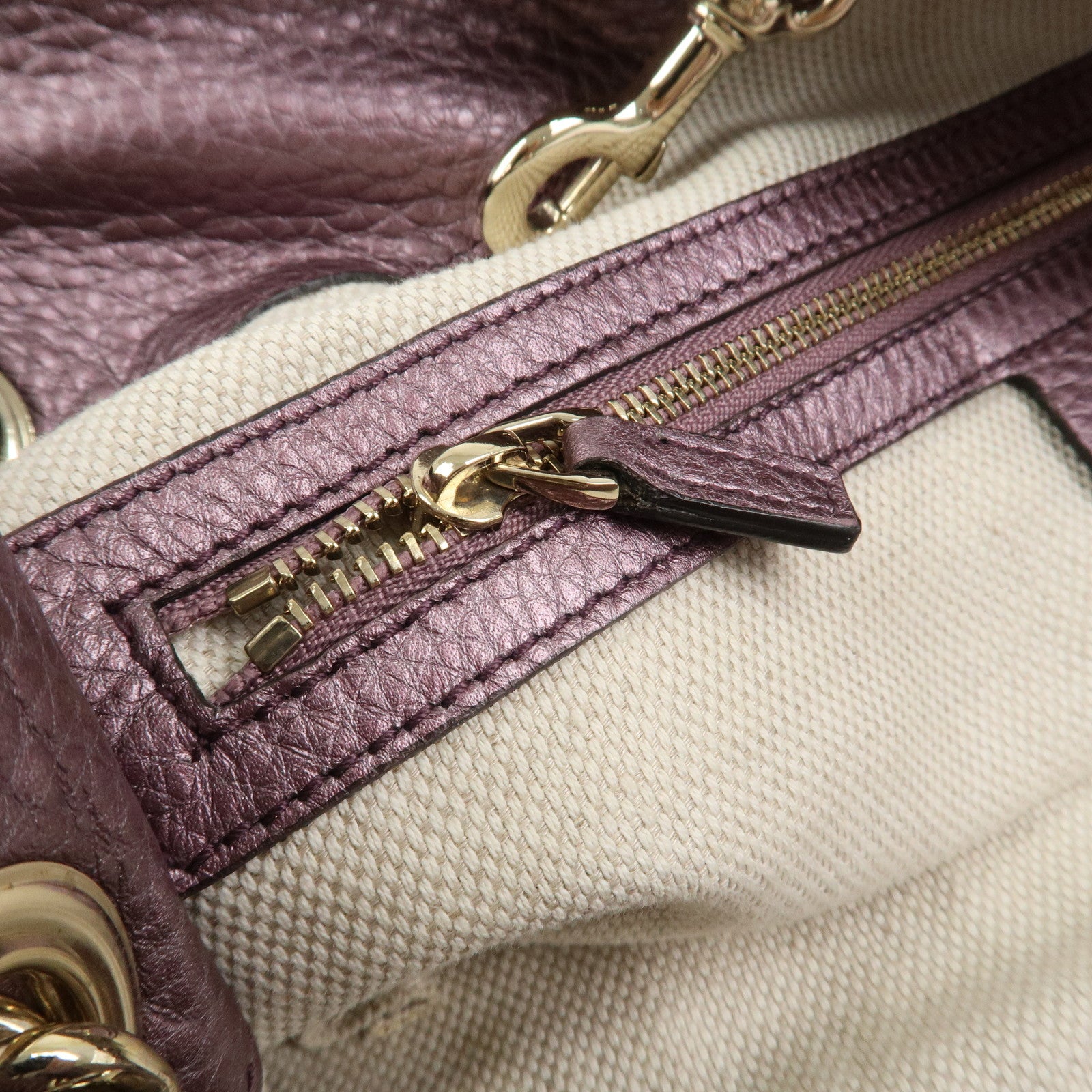 GUCCI SOHO Logo Leather Chain Shoulder Bag Metallic Purple 308982