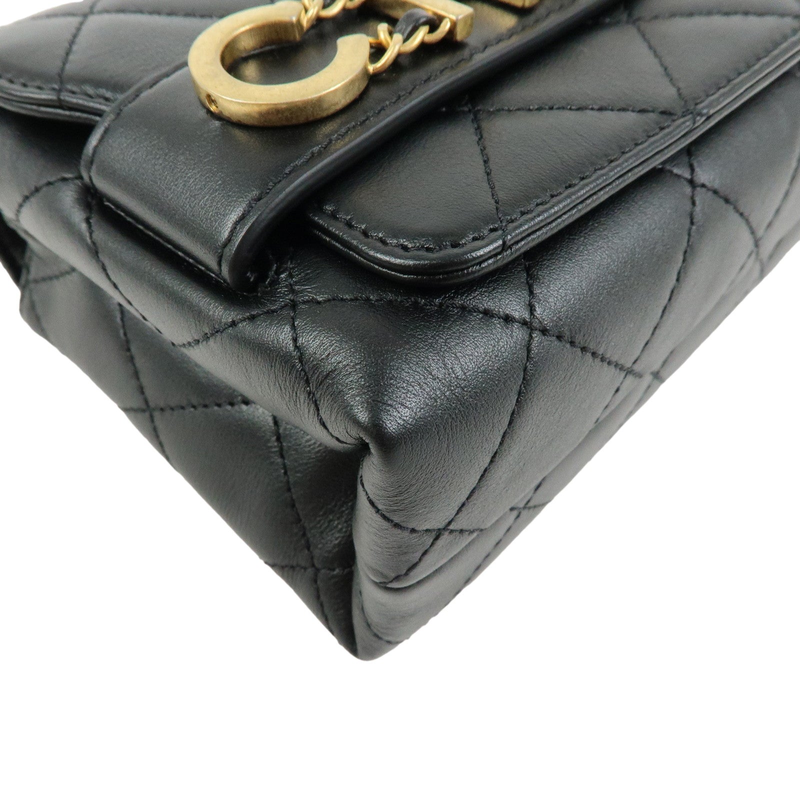 CHANEL Mini Matelasse Lamb Skin Logo Flap Chain Shoulder Bag Black