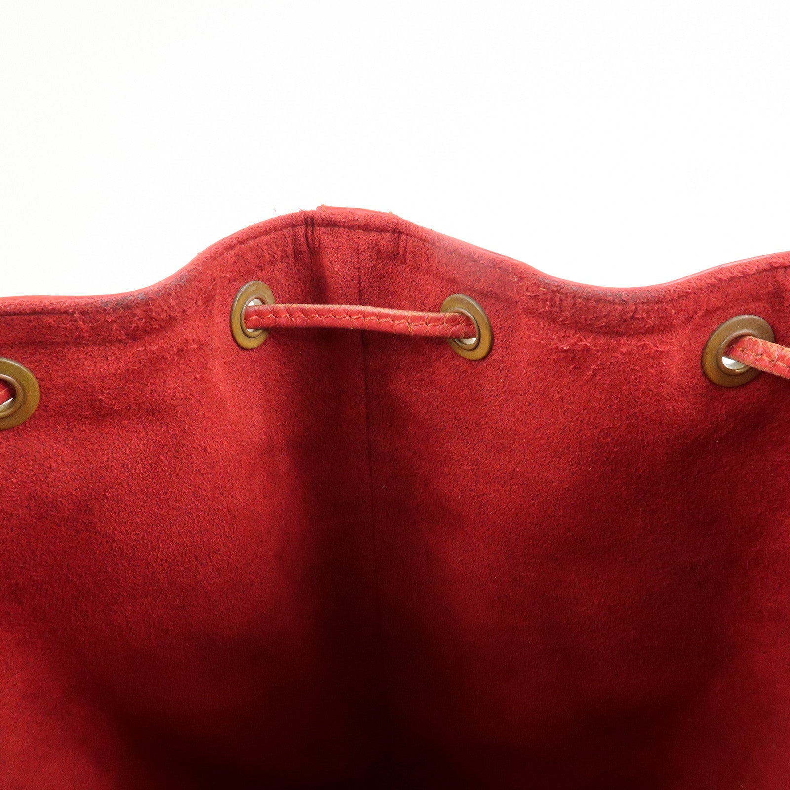 Louis Vuitton Epi Petit Noe Shoulder Bag Castilian Red M44107