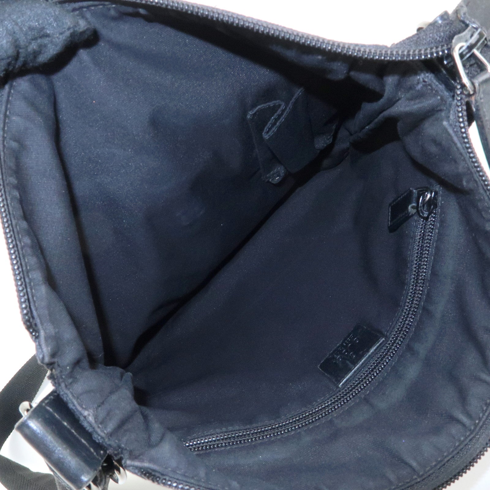 GUCCI GG Canvas Leather Shoulder Bag Crossbody Bag Black 145857