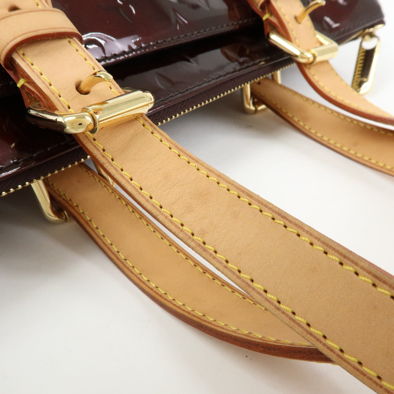 Louis Vuitton Monogram Vernis Rosewood Avenue Hand Bag M93510