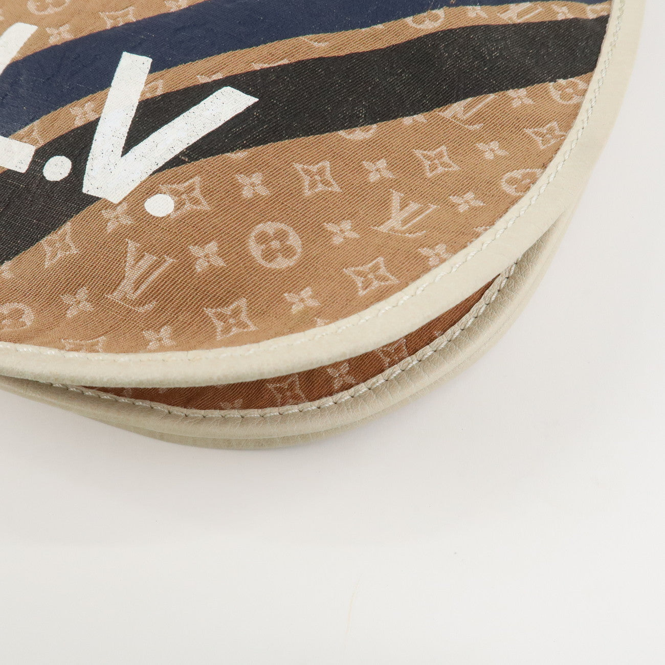 Louis Vuitton Monogram Mini Initial Aman Camel White M40020 Used